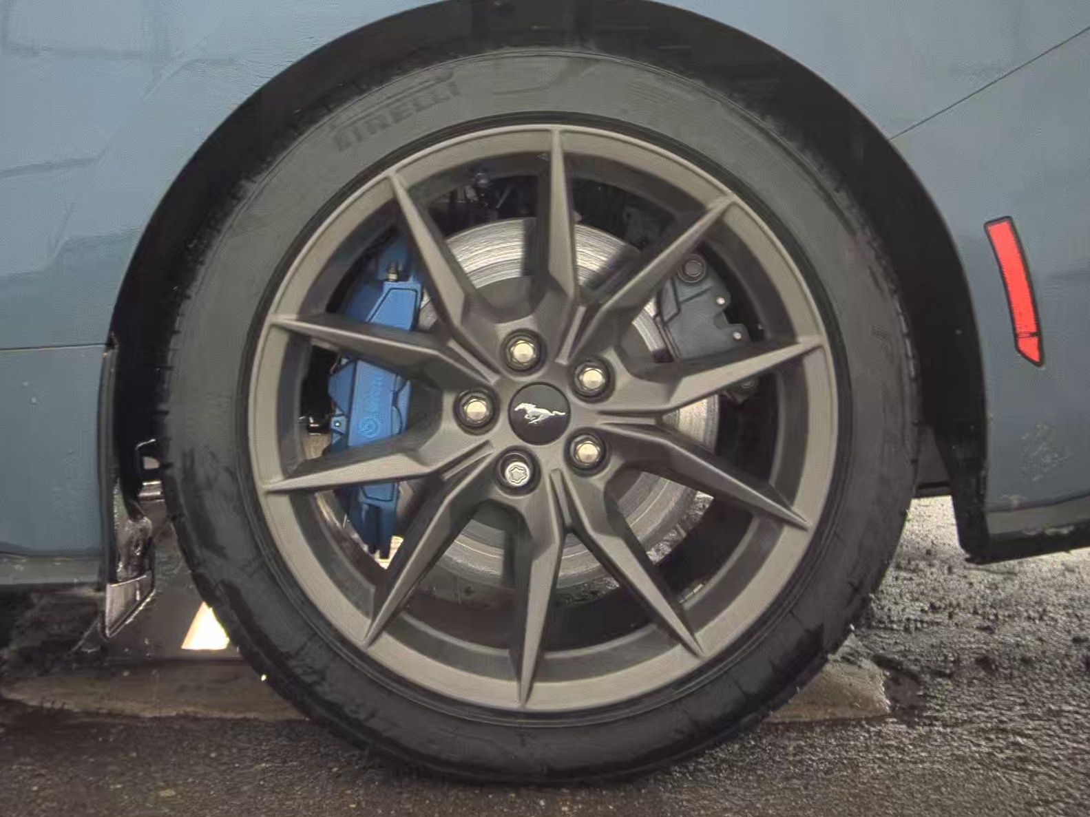 2025 Ford Mustang Dark Horse RWD