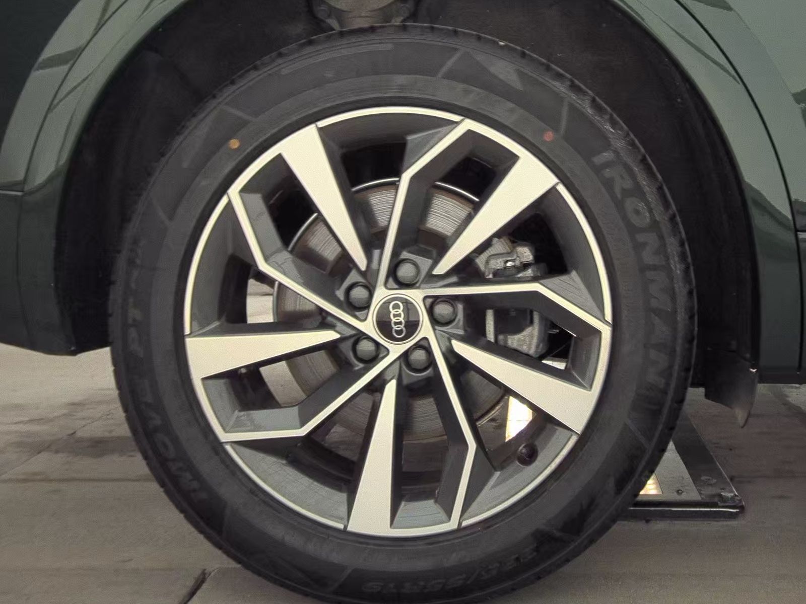 2022 Audi Q5 S line Premium Plus AWD