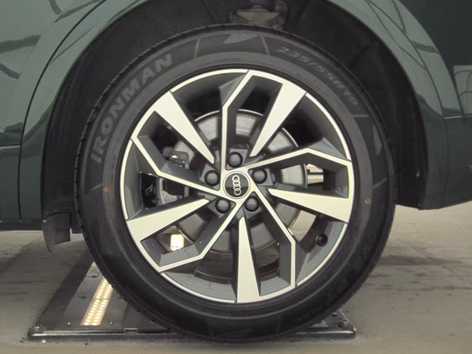 2022 Audi Q5 S line Premium Plus AWD