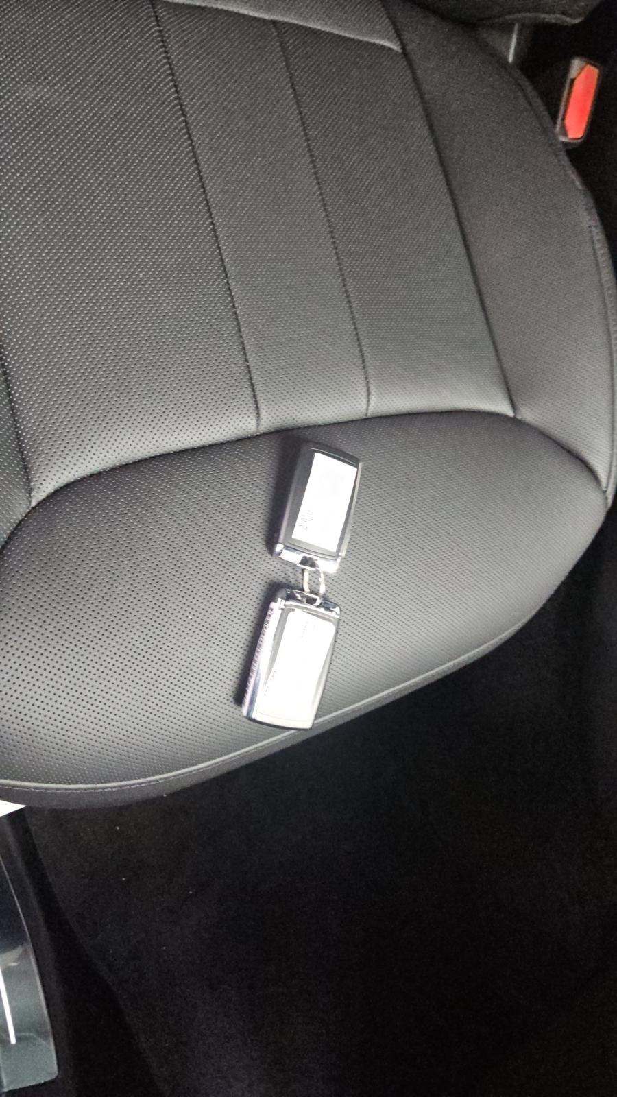 2025 Land Rover Range Rover SE LWB AWD