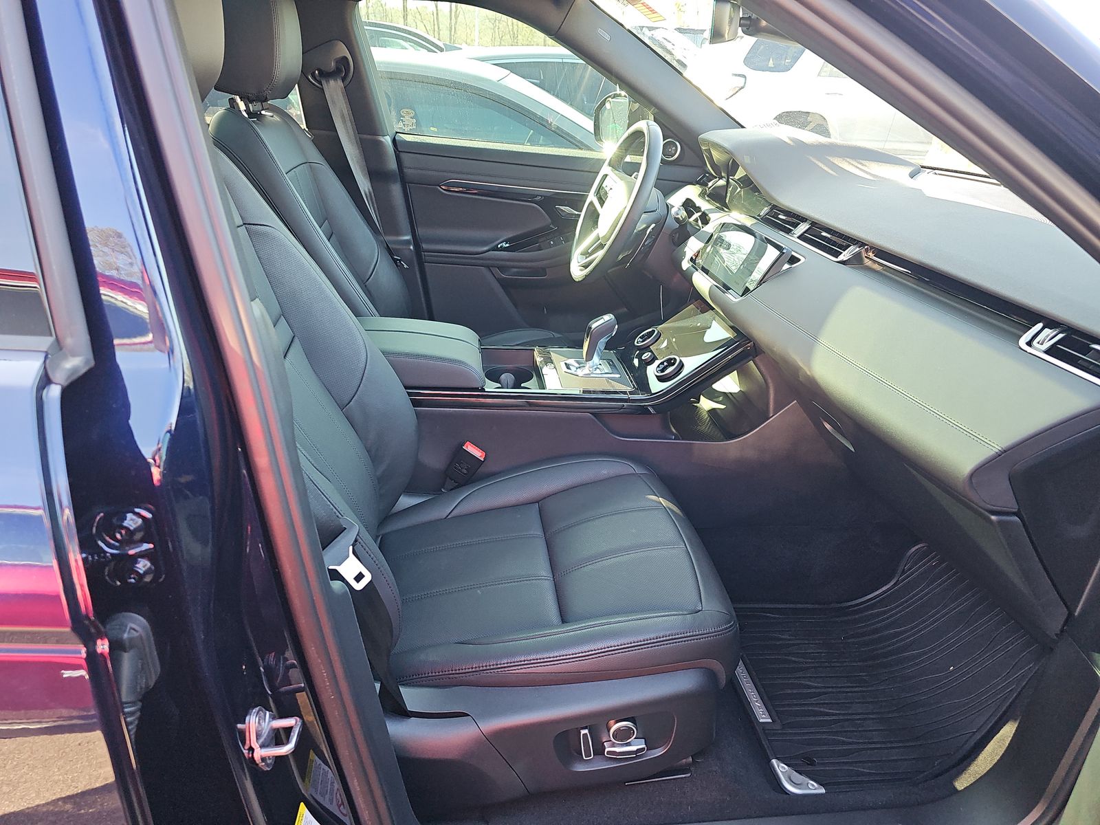 2022 Land Rover Range Rover Evoque R-Dynamic SE AWD