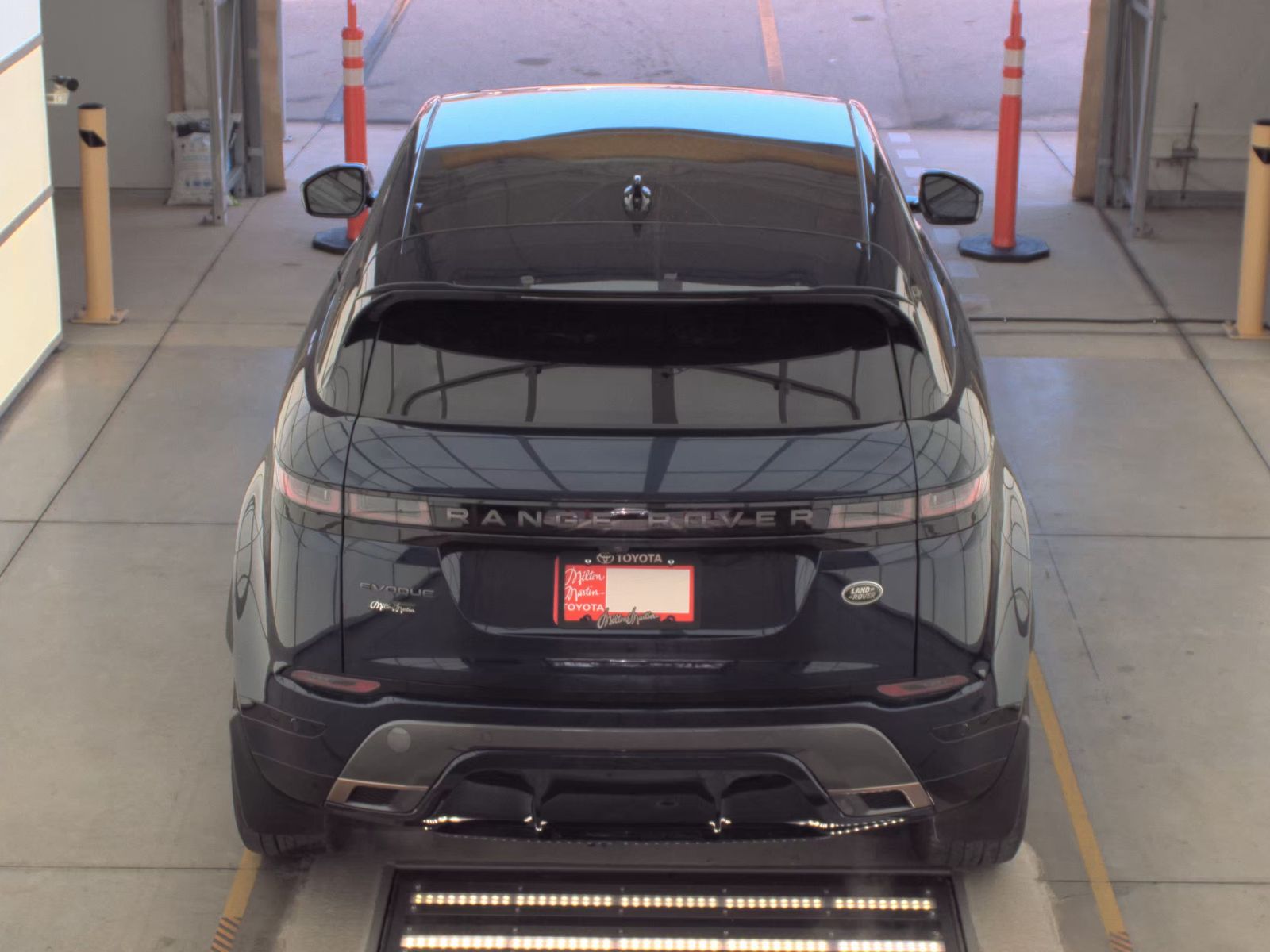 2022 Land Rover Range Rover Evoque R-Dynamic SE AWD