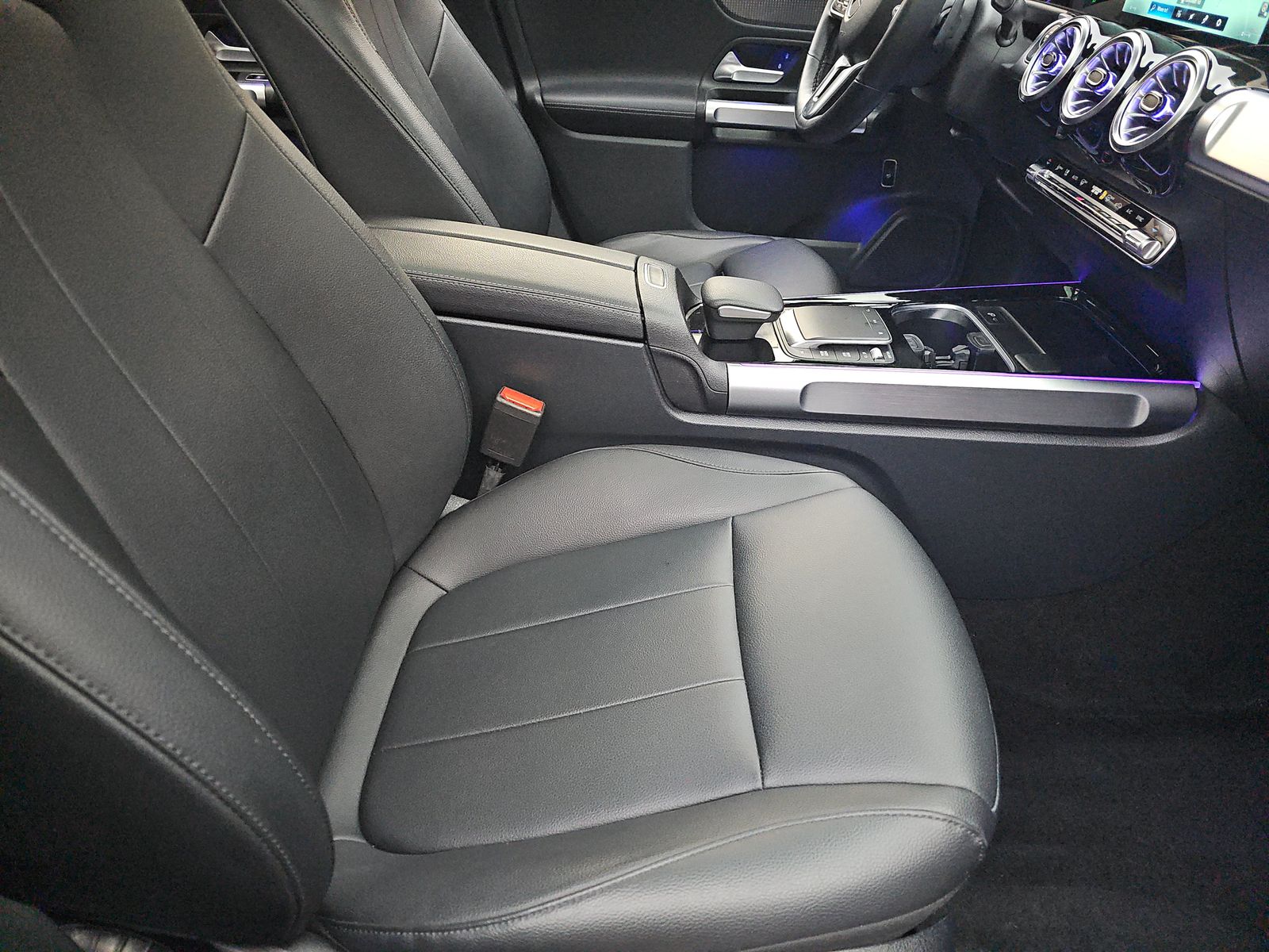 2022 Mercedes-Benz GLB GLB 250 AWD