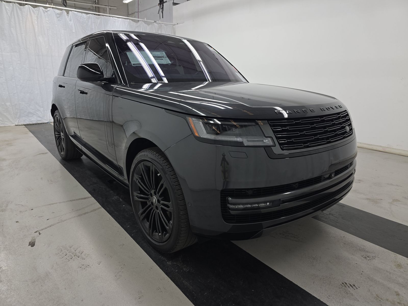 2023 Land Rover Range Rover SE AWD