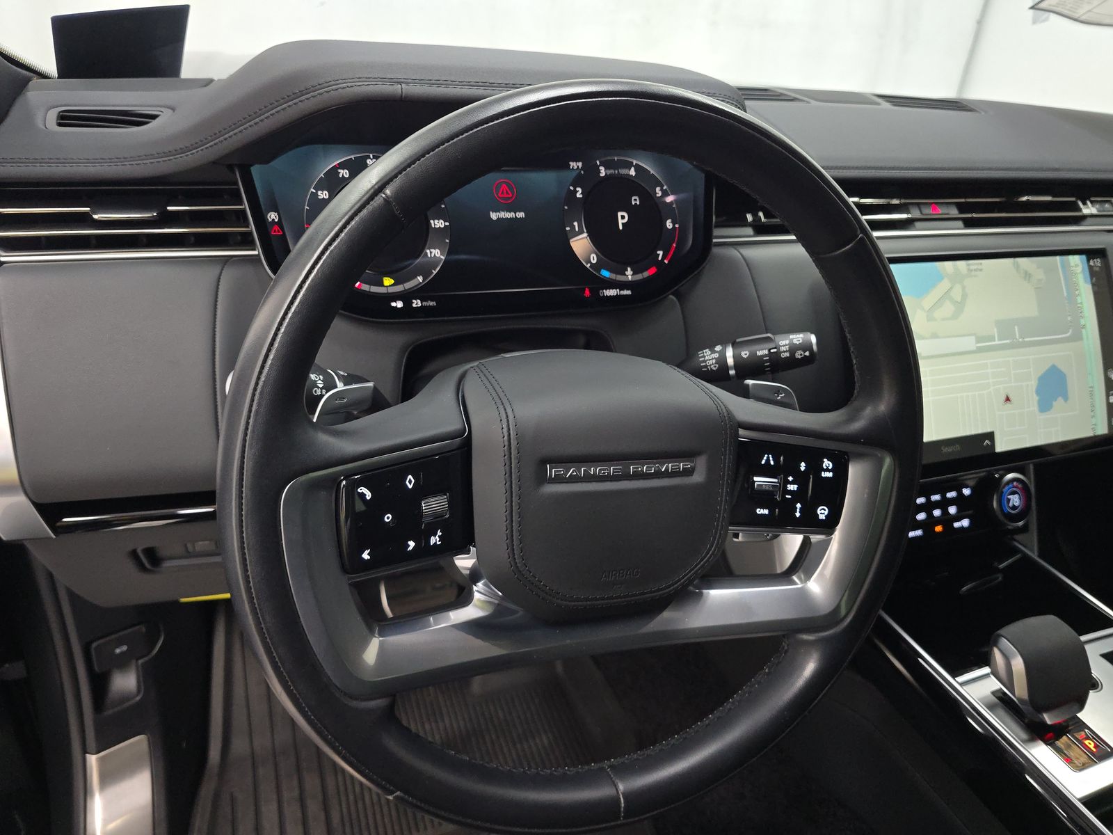 2023 Land Rover Range Rover SE AWD