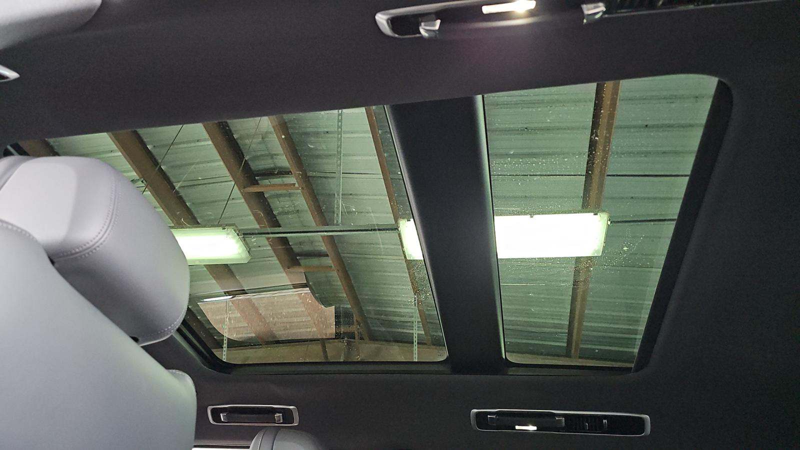 2023 Land Rover Range Rover SE AWD