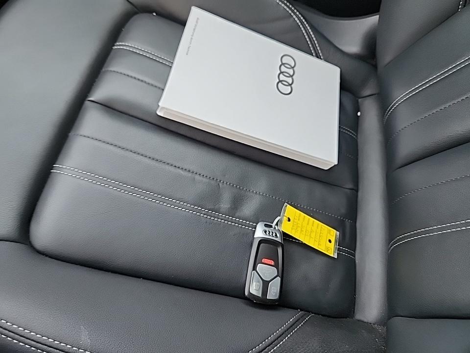 2023 Audi Q5 S line Premium Plus AWD