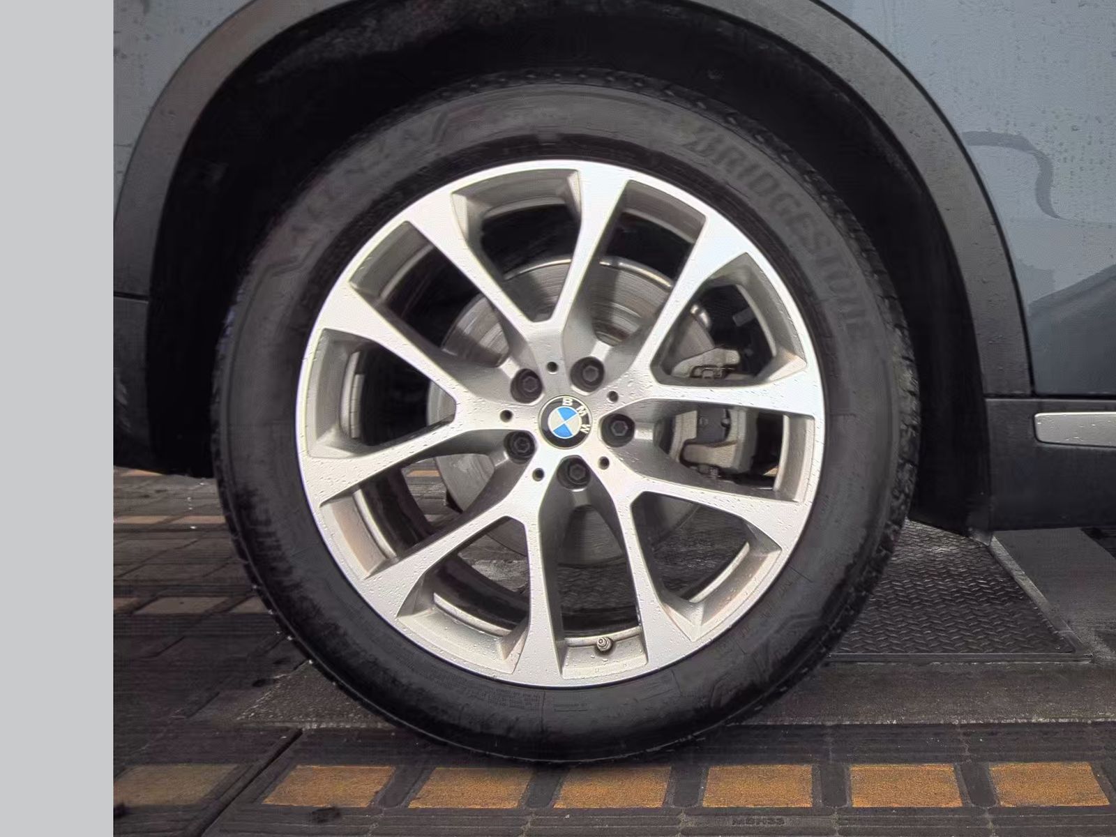 2020 BMW X5 sDrive40i RWD