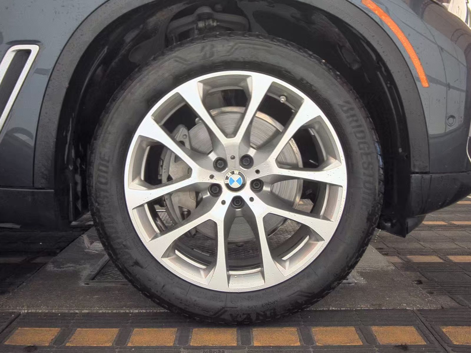 2020 BMW X5 sDrive40i RWD