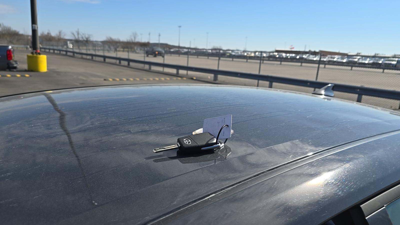 2024 Toyota Corolla LE FWD