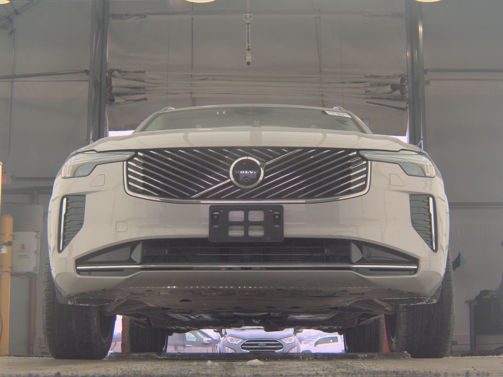 2025 Volvo XC90 B5 Plus AWD