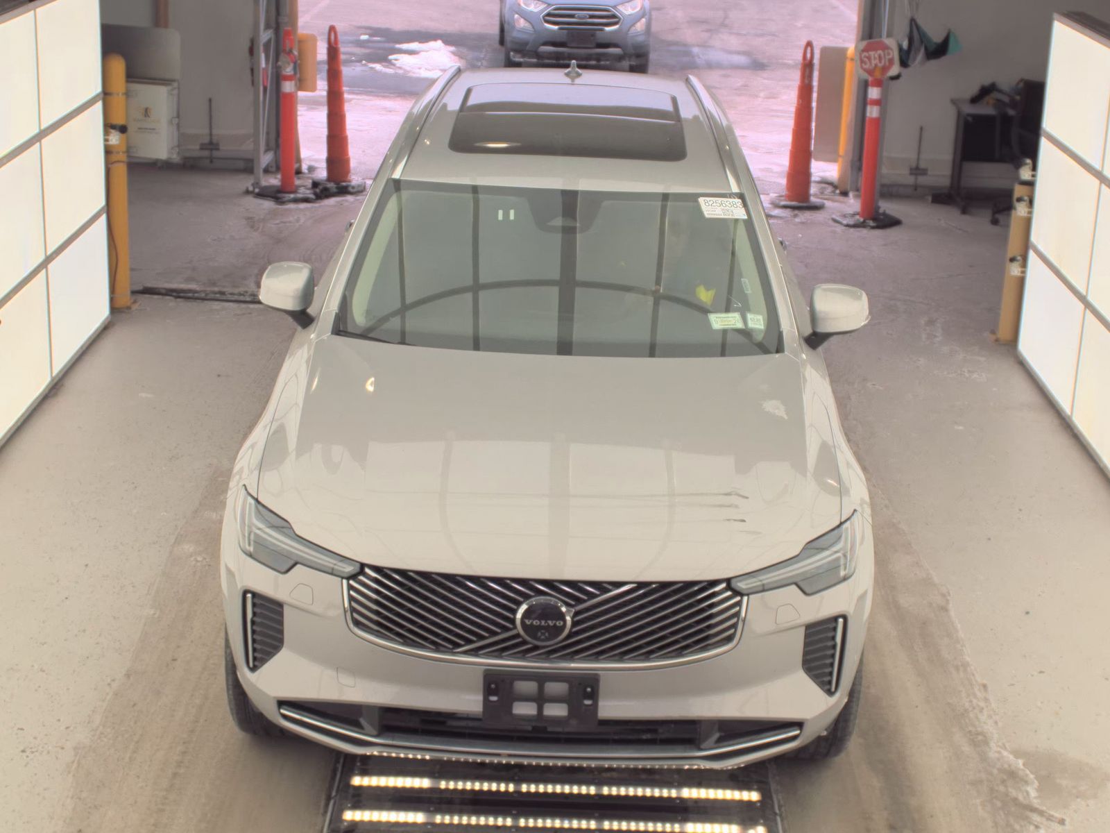 2025 Volvo XC90 B5 Plus AWD