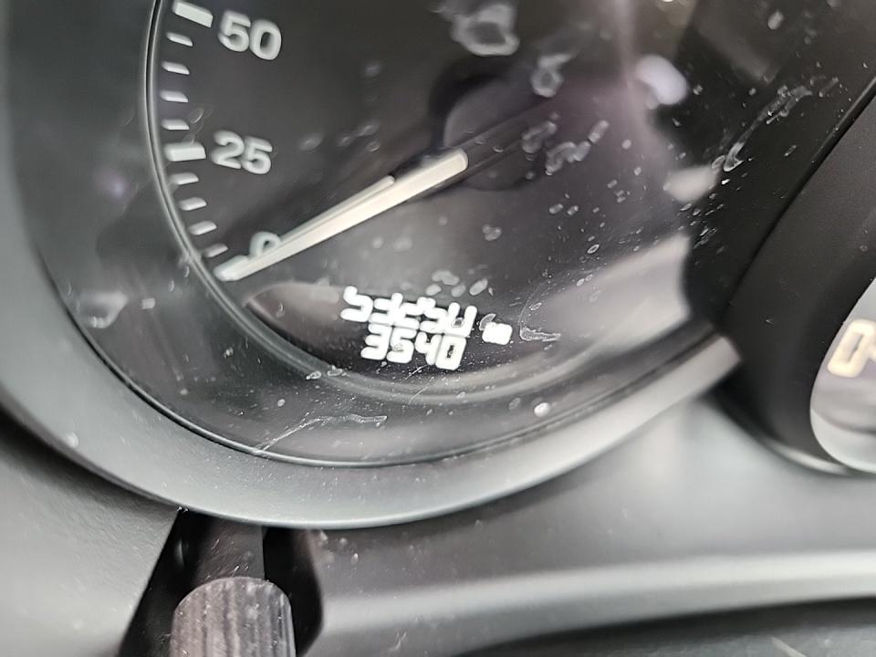 2023 Porsche Macan Base AWD