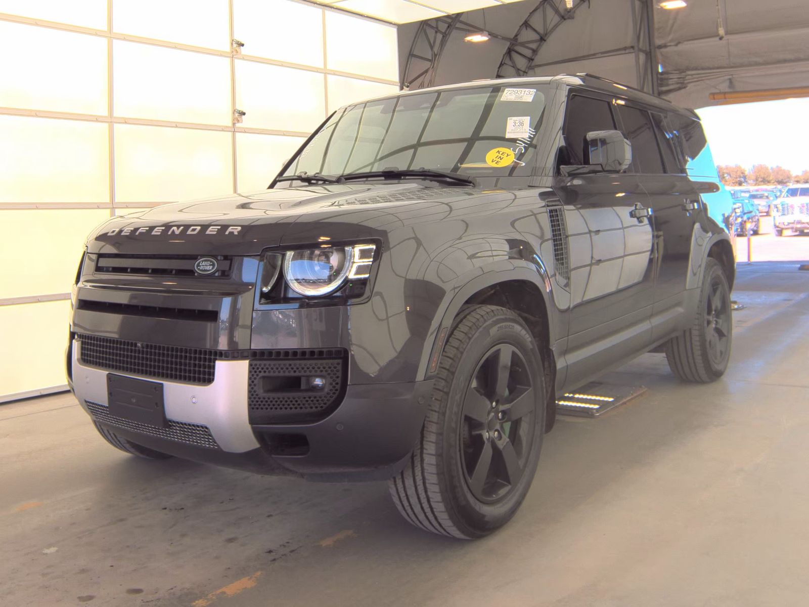 2023 Land Rover Defender 130 First Edition AWD