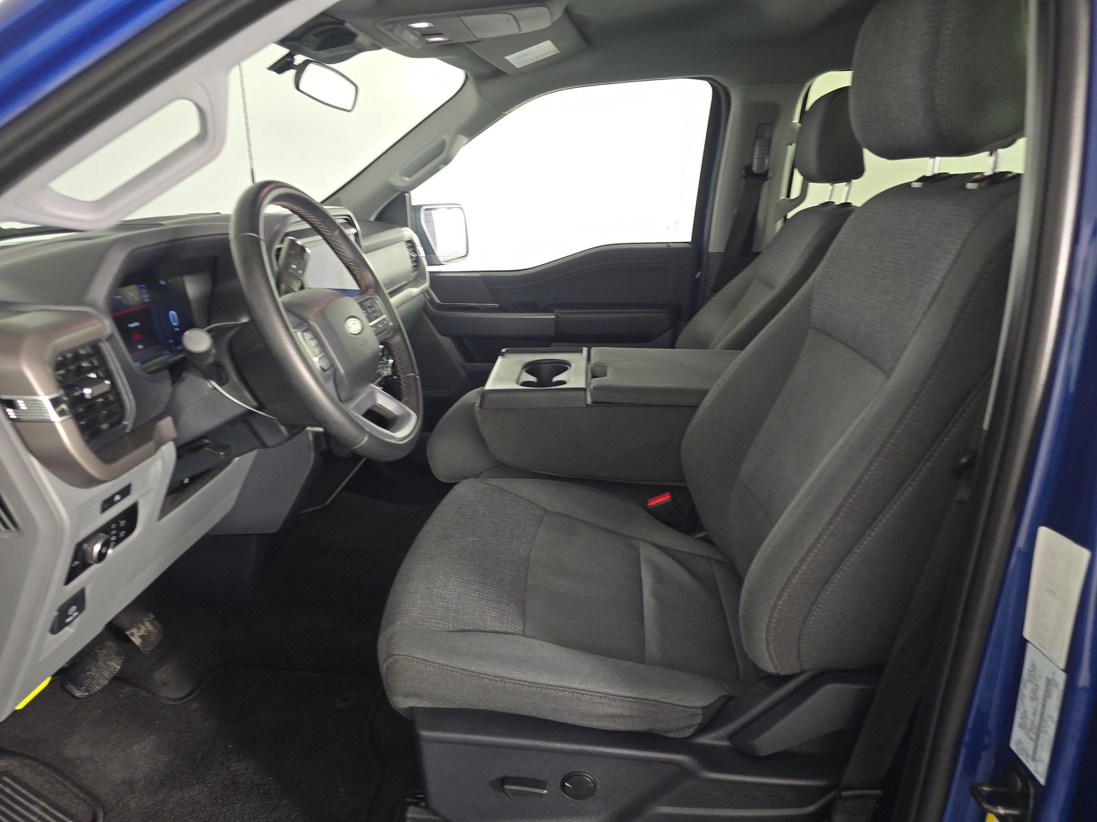 2025 Ford F-150 XLT AWD