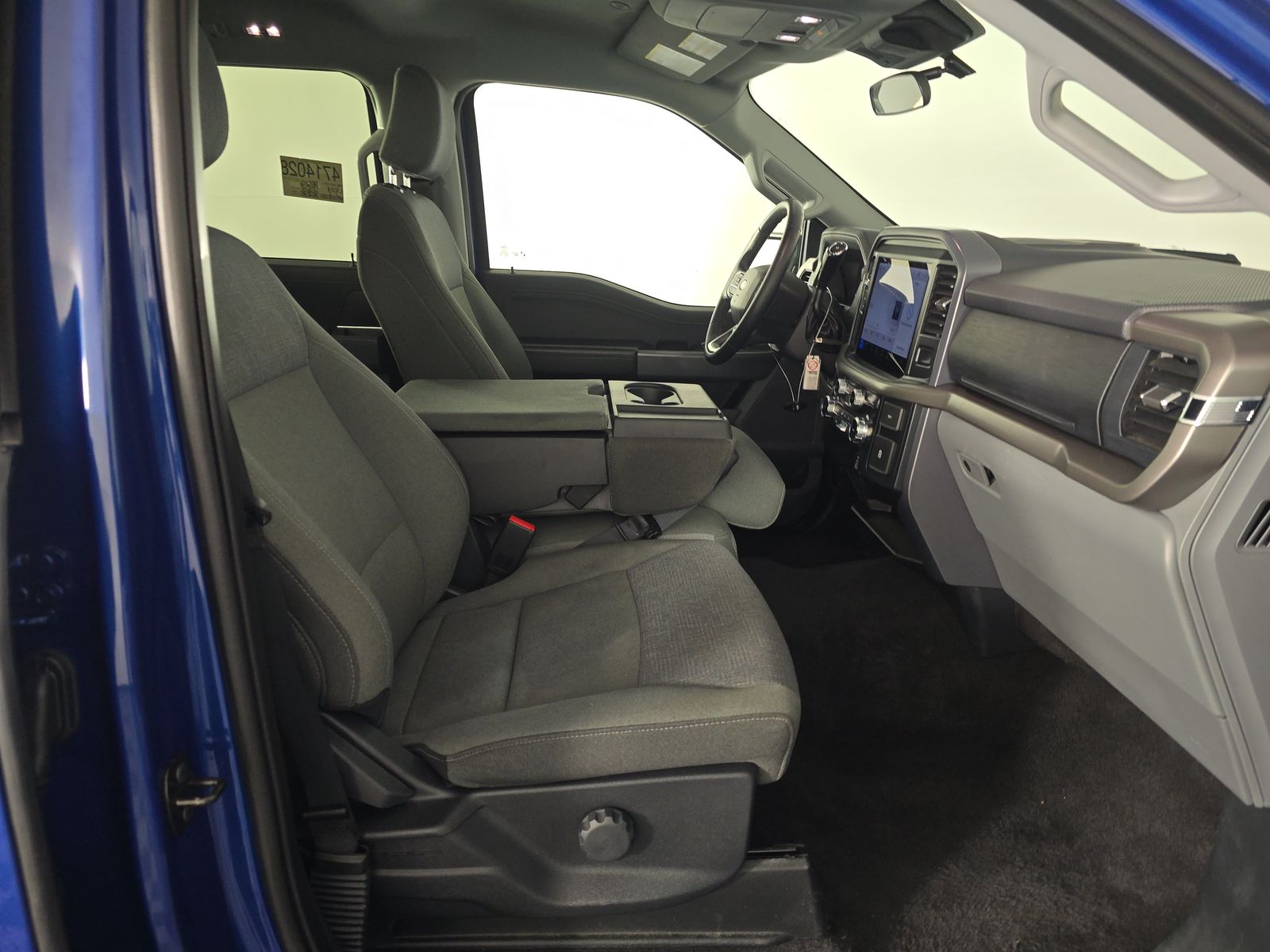 2025 Ford F-150 XLT AWD