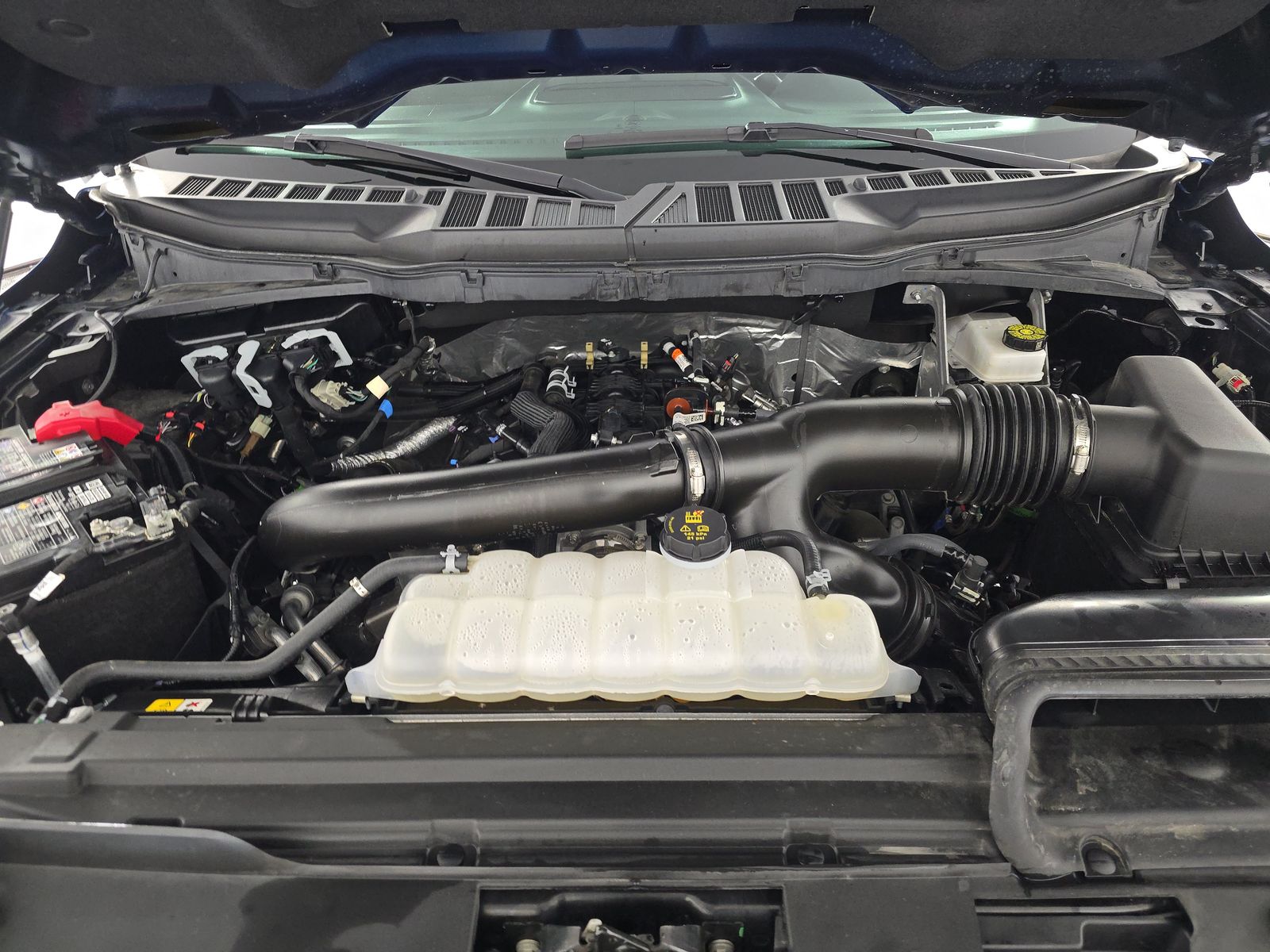 2025 Ford F-150 XLT AWD