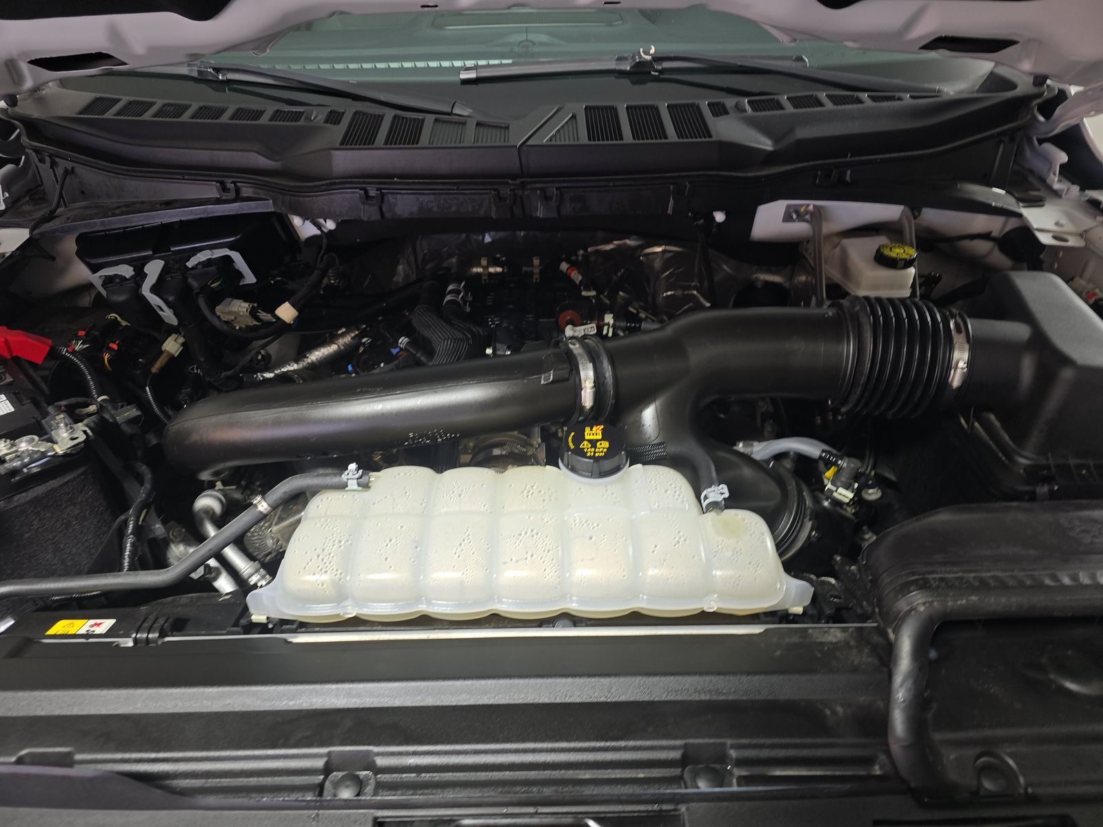 2025 Ford F-150 XLT AWD