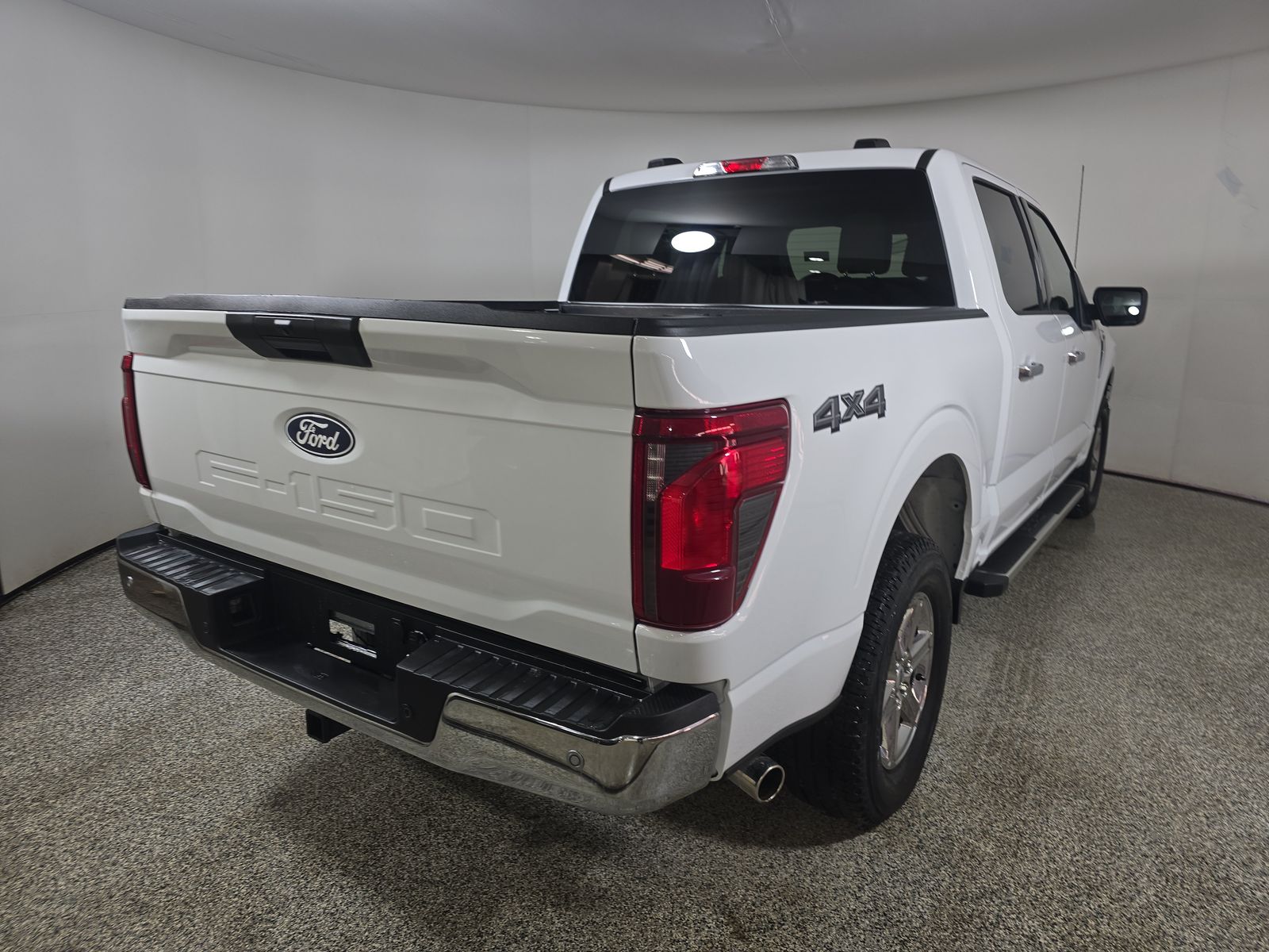 2025 Ford F-150 XLT AWD