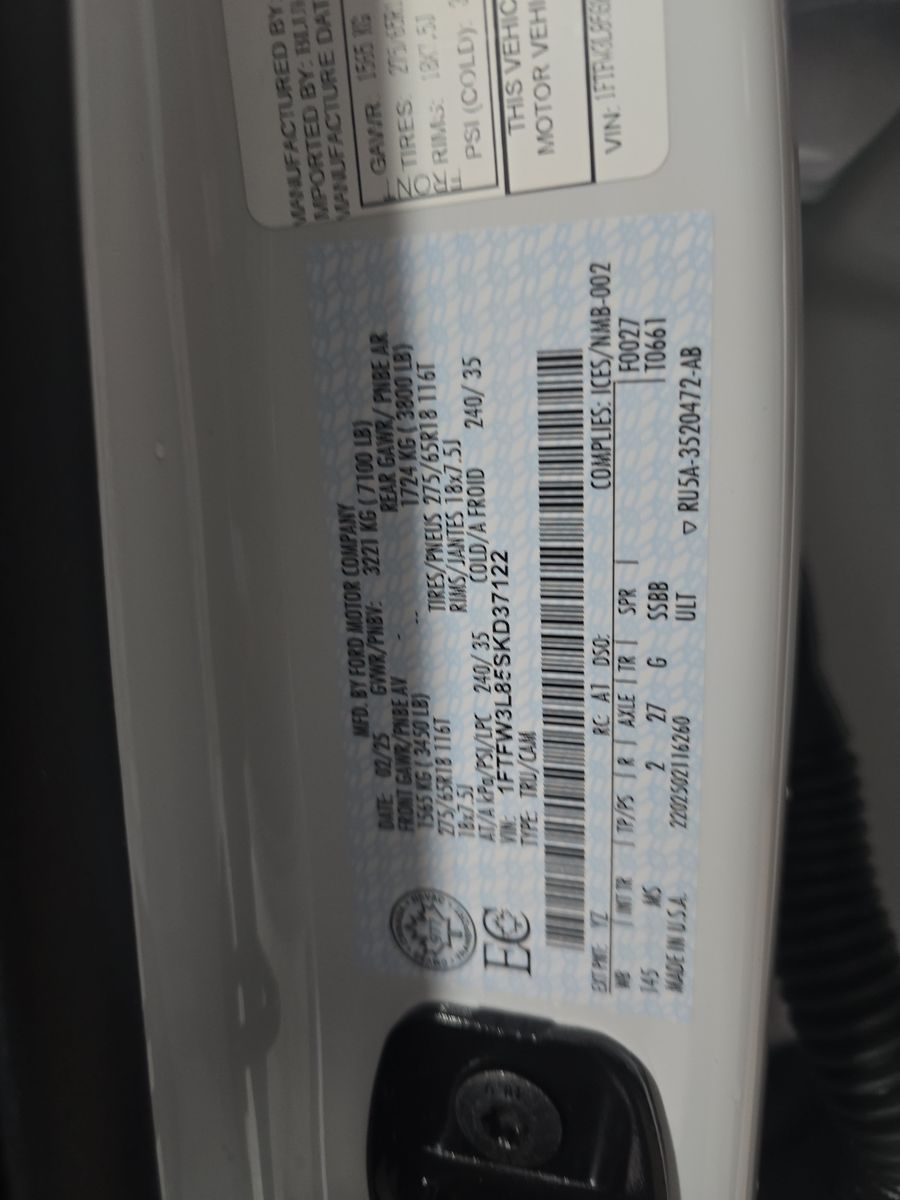 2025 Ford F-150 XLT AWD