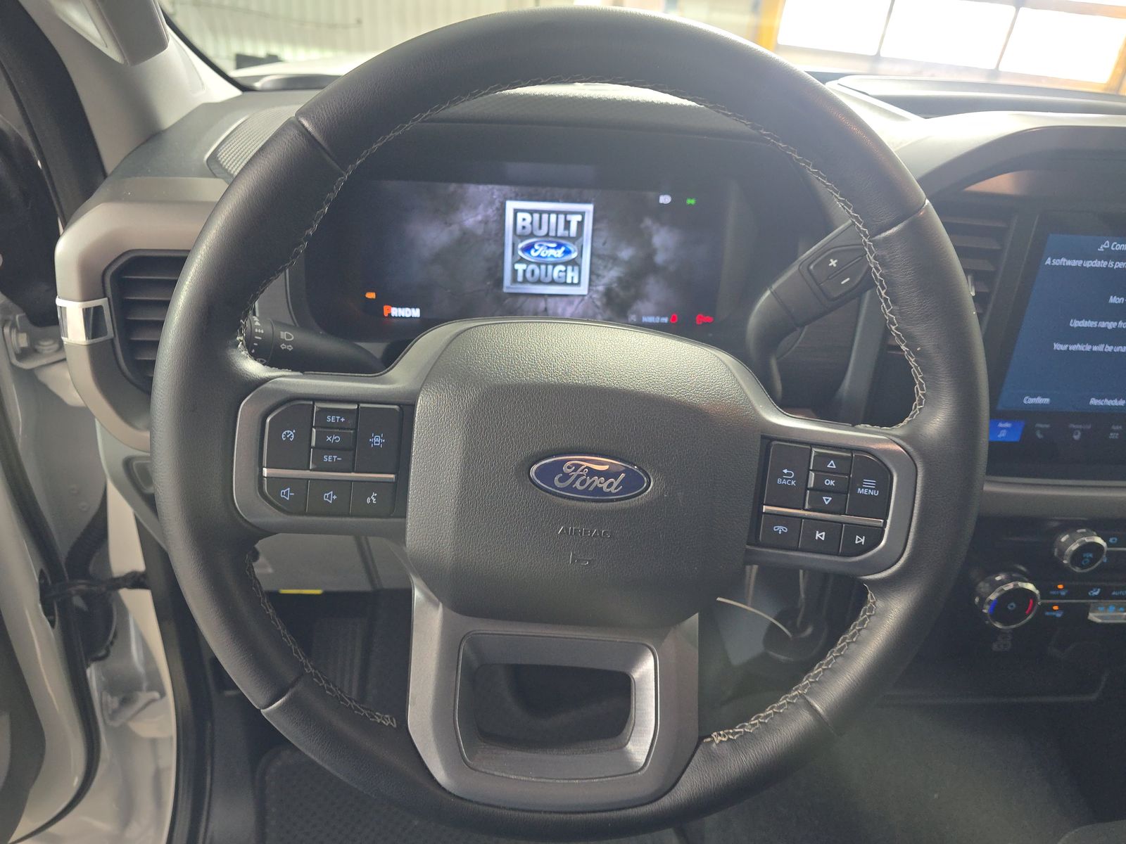 2025 Ford F-150 XLT AWD