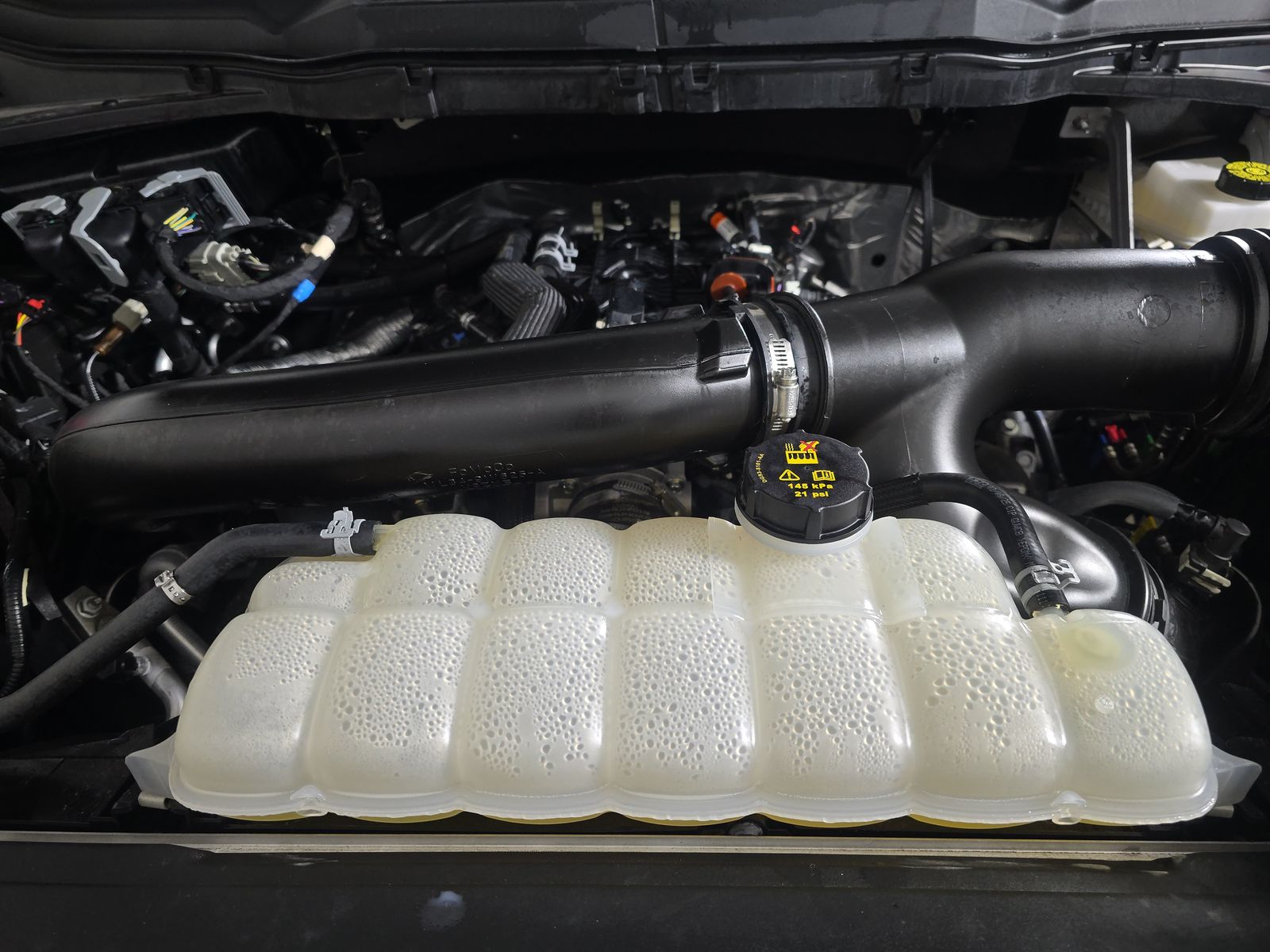 2025 Ford F-150 XLT AWD