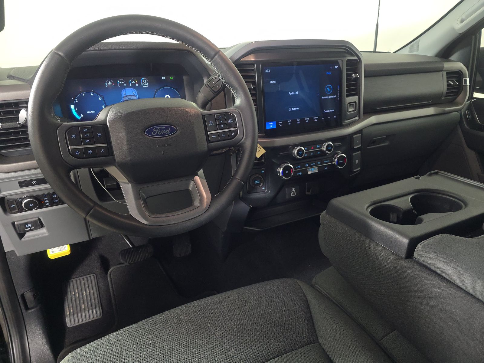 2025 Ford F-150 XLT AWD