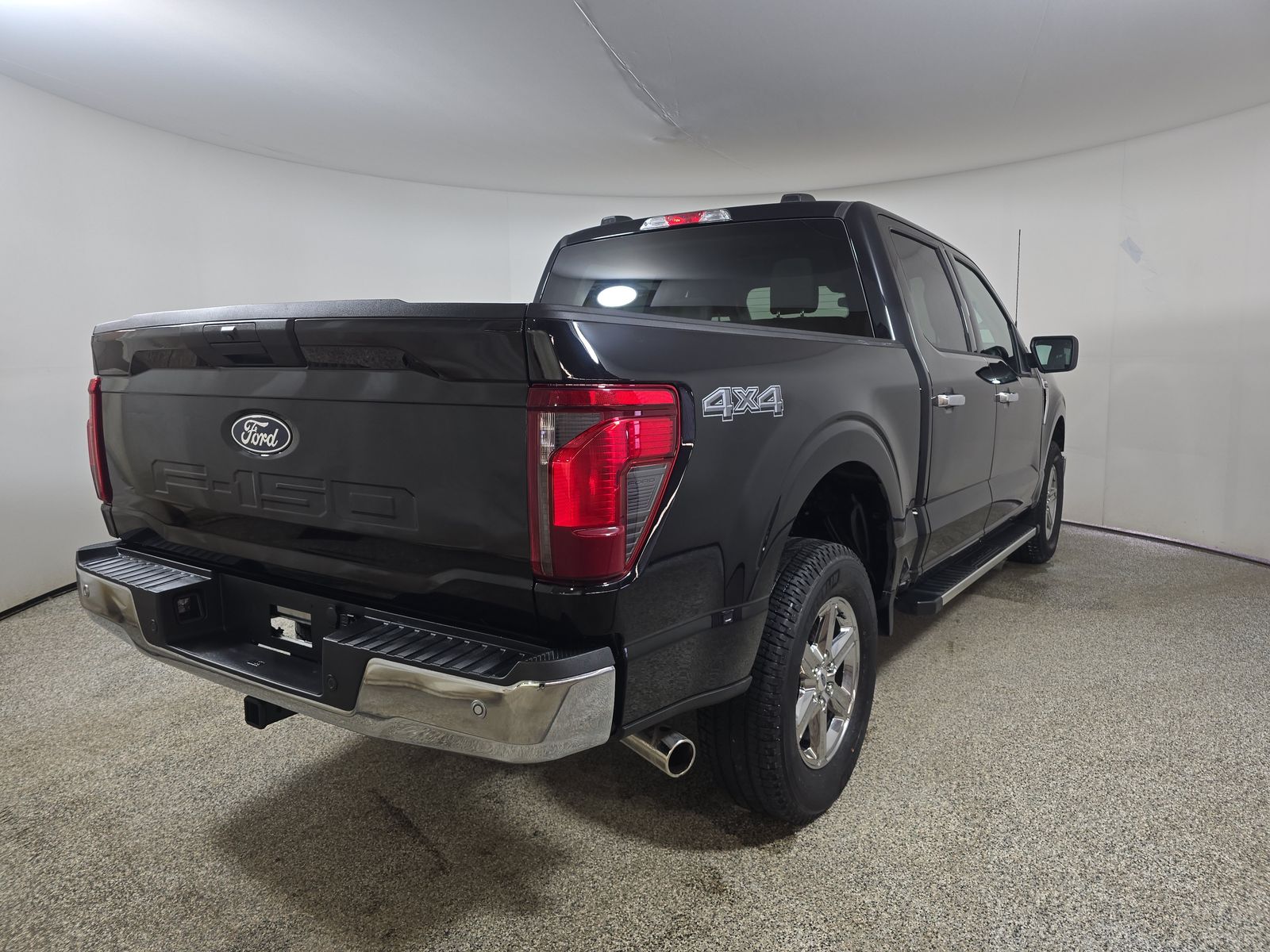 2025 Ford F-150 XLT AWD