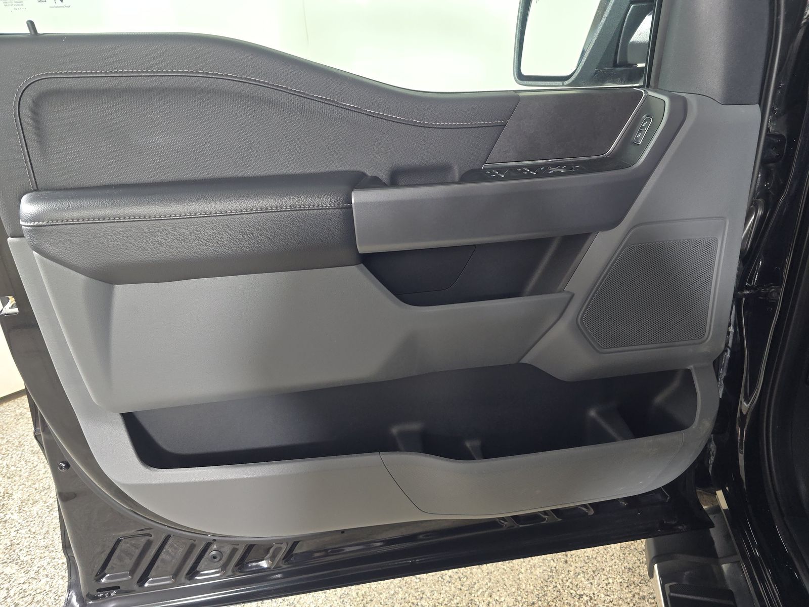 2025 Ford F-150 XLT AWD