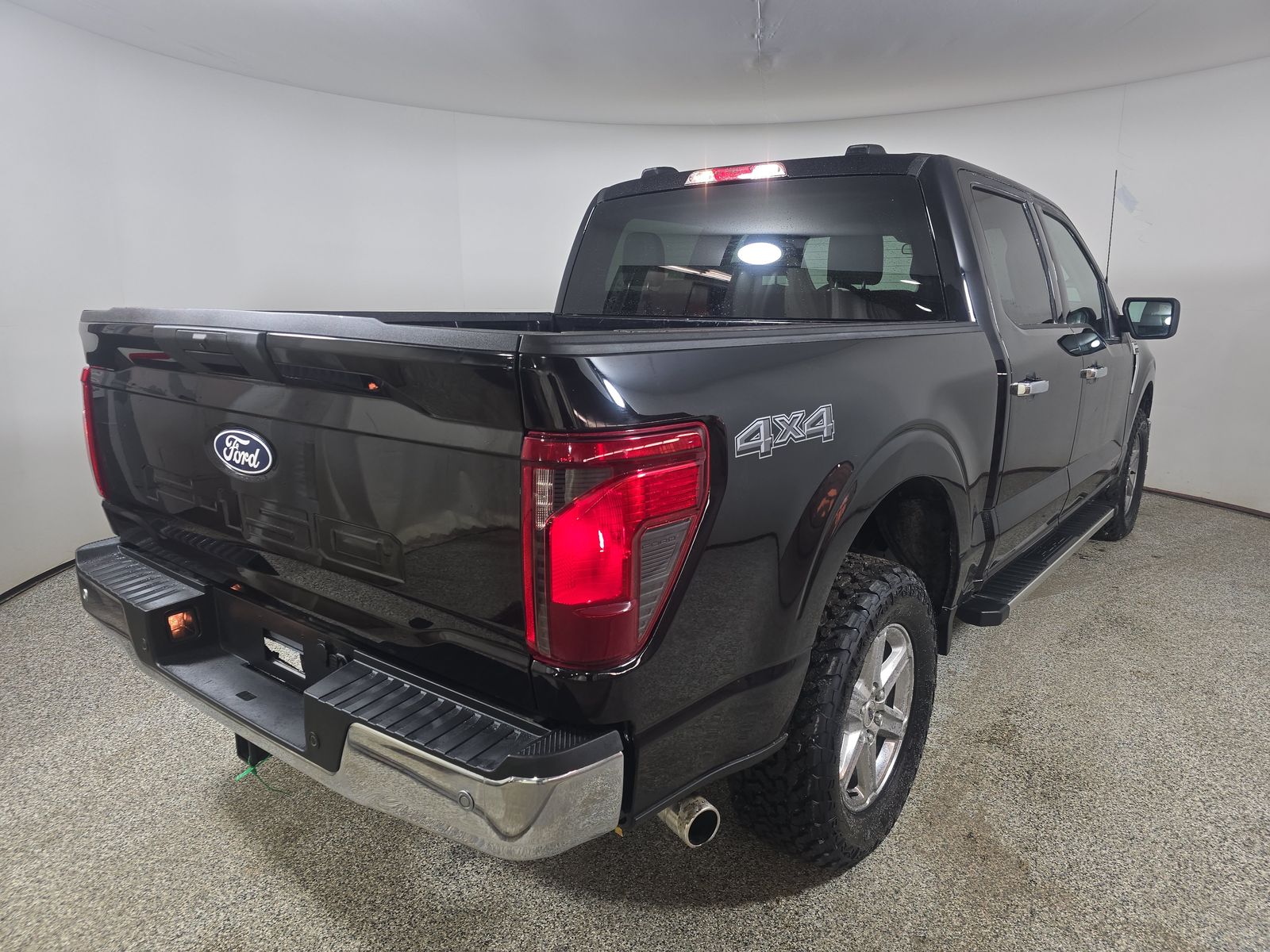 2025 Ford F-150 XLT AWD