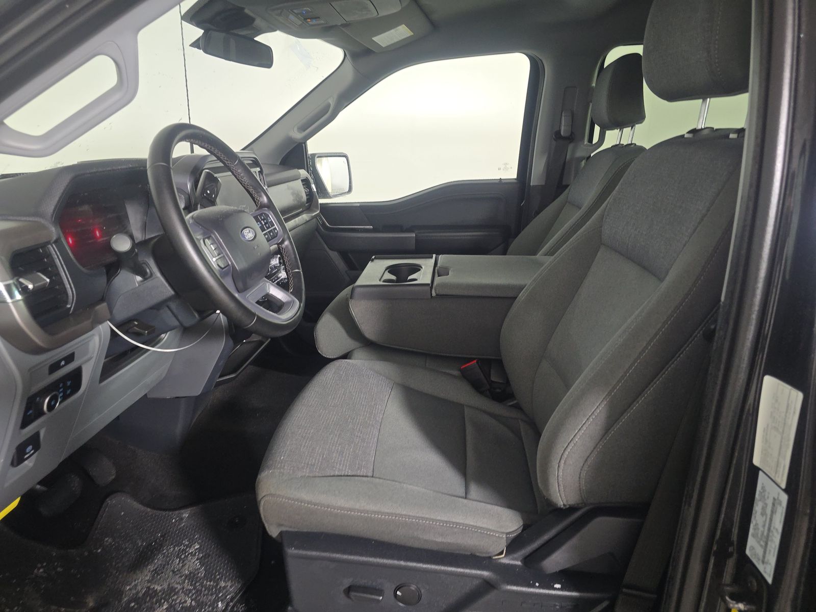 2025 Ford F-150 XLT AWD