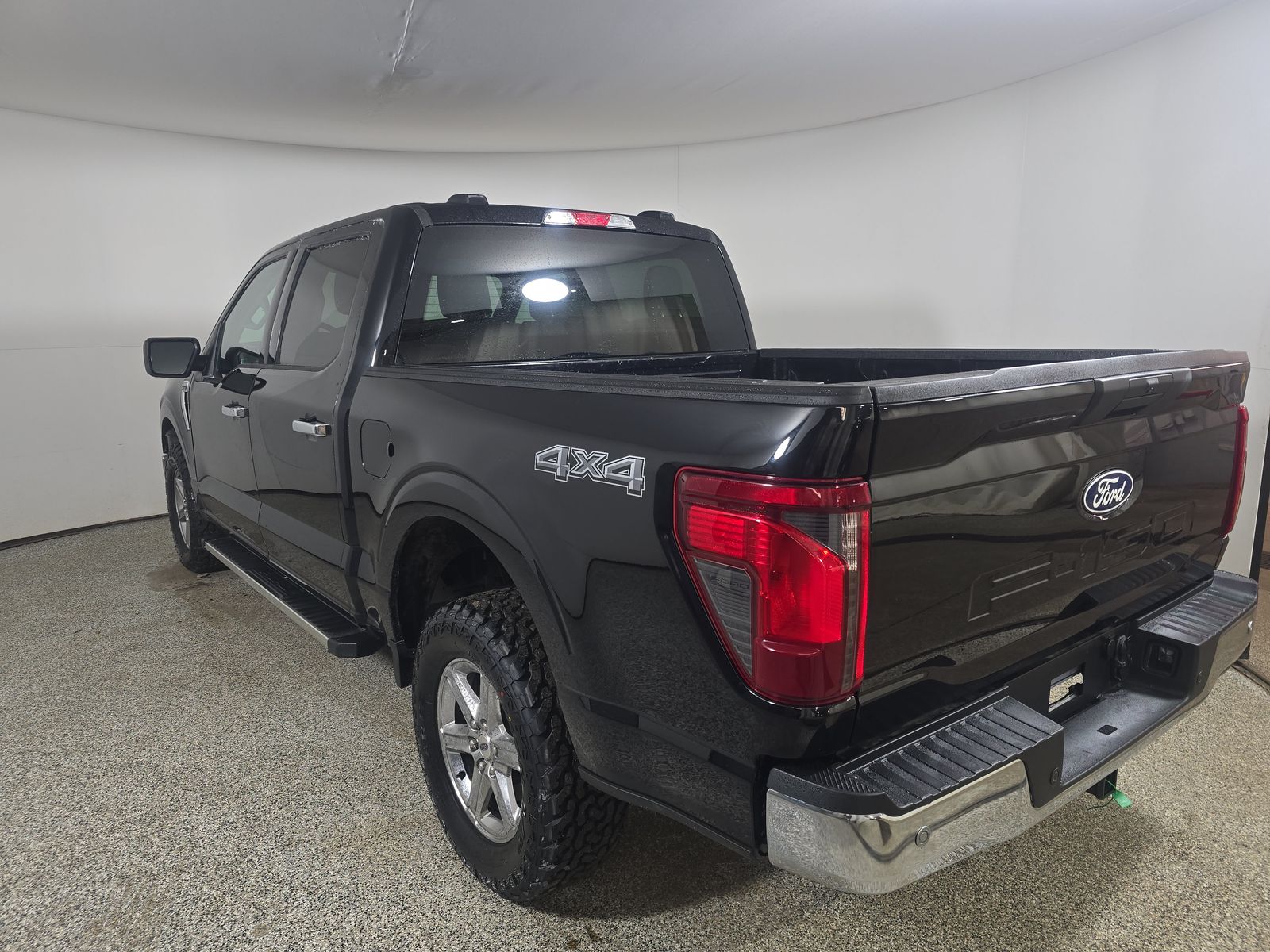 2025 Ford F-150 XLT AWD