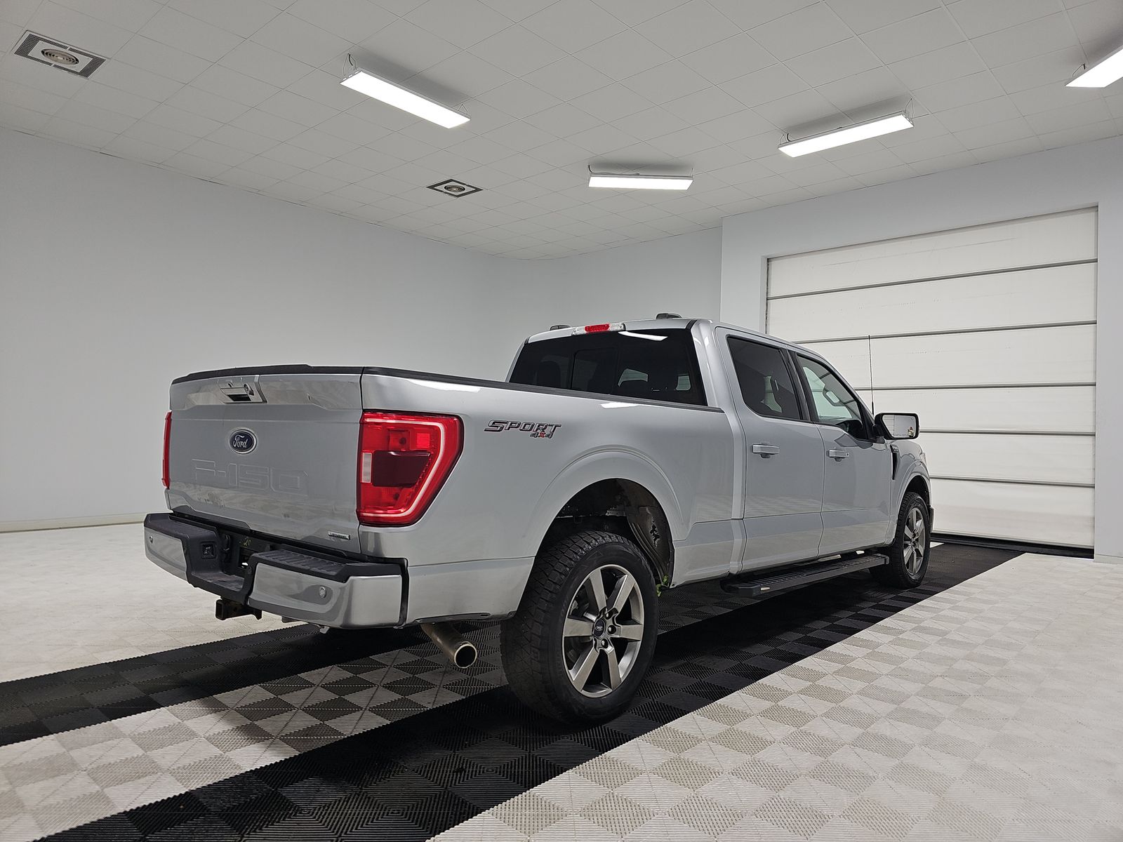 2023 Ford F-150 XLT AWD