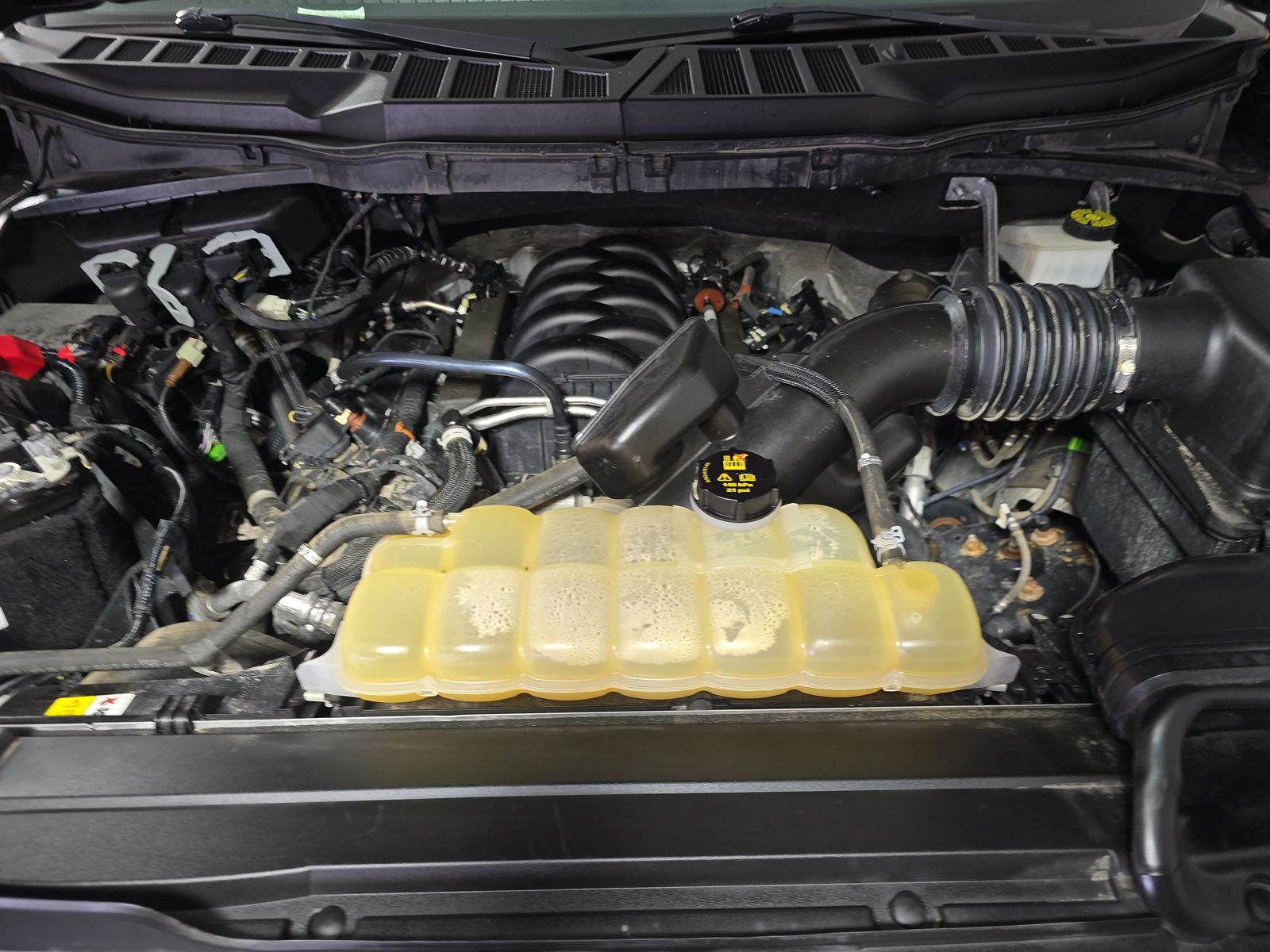 2022 Ford F-150 XLT AWD