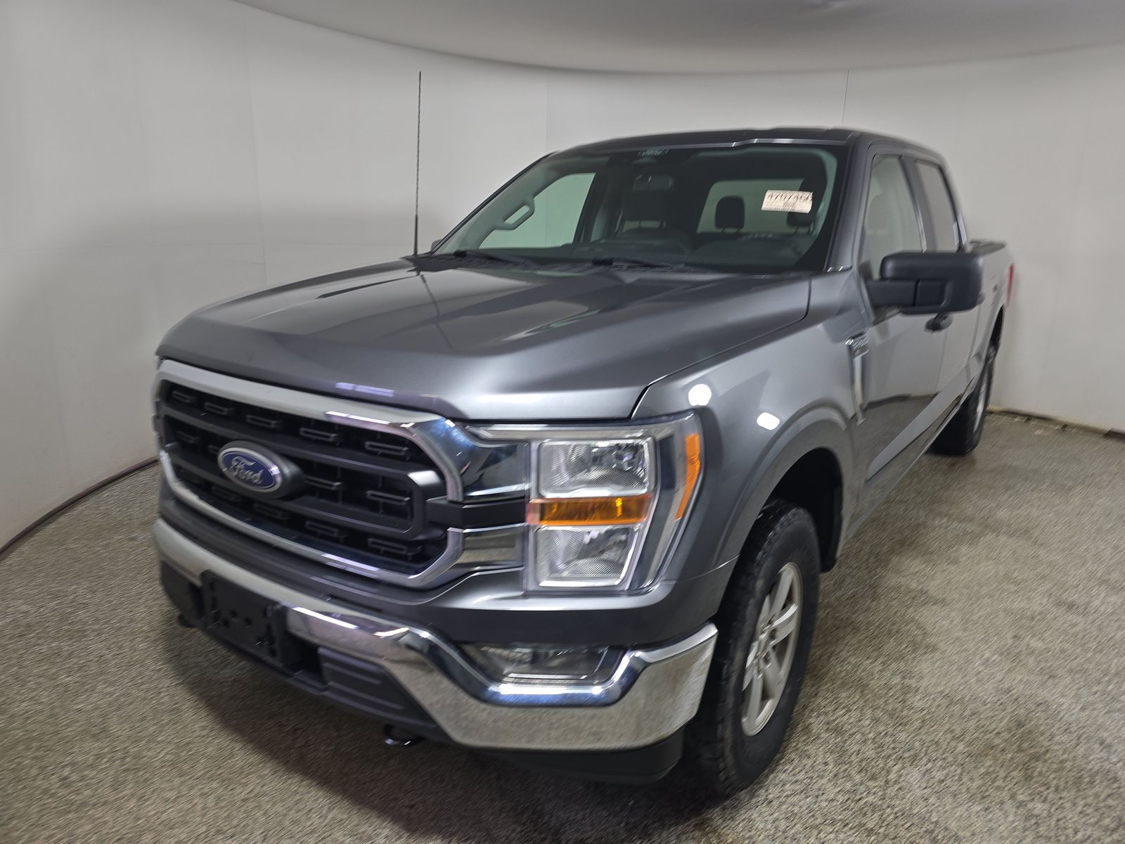 2022 Ford F-150 XLT AWD