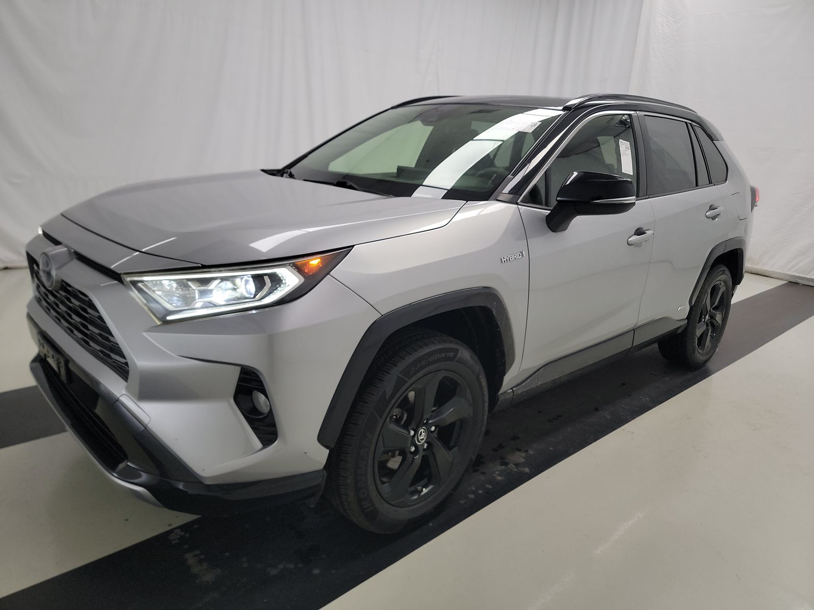 2019 Toyota RAV4 Hybrid XSE AWD