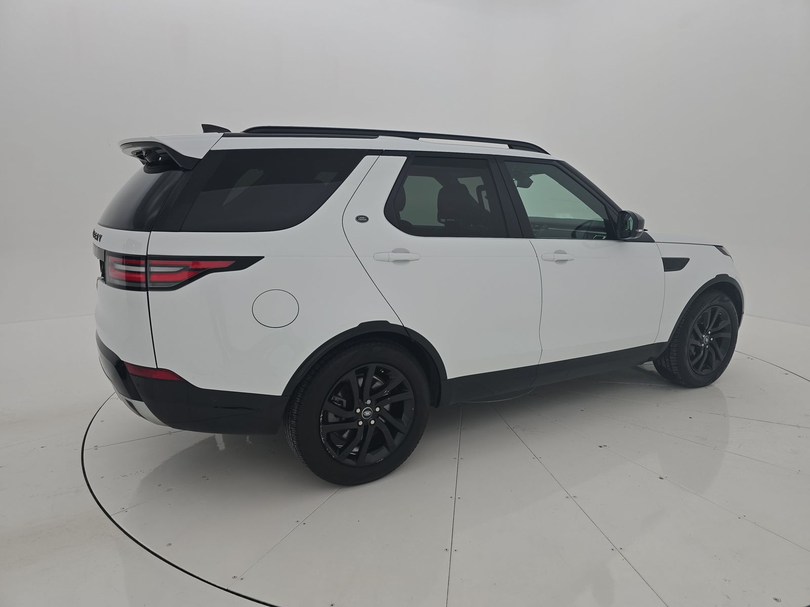 2020 Land Rover Discovery Landmark Edition AWD