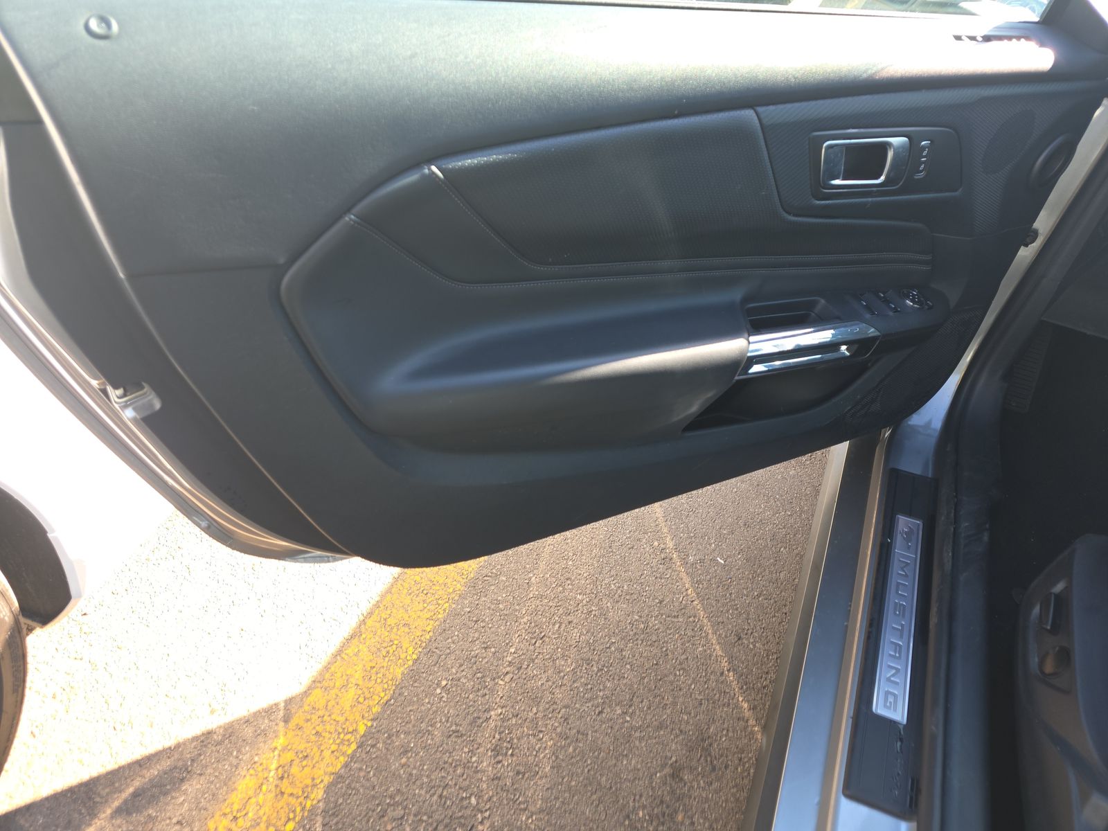 2024 Ford Mustang EcoBoost Premium RWD