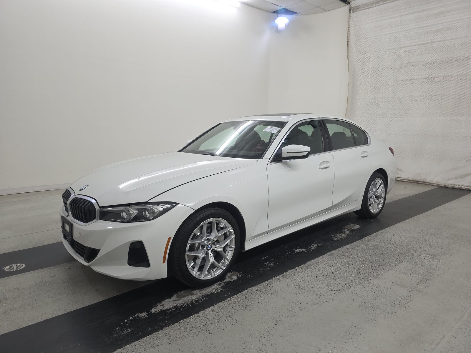 2025 BMW 3 Series 330i RWD