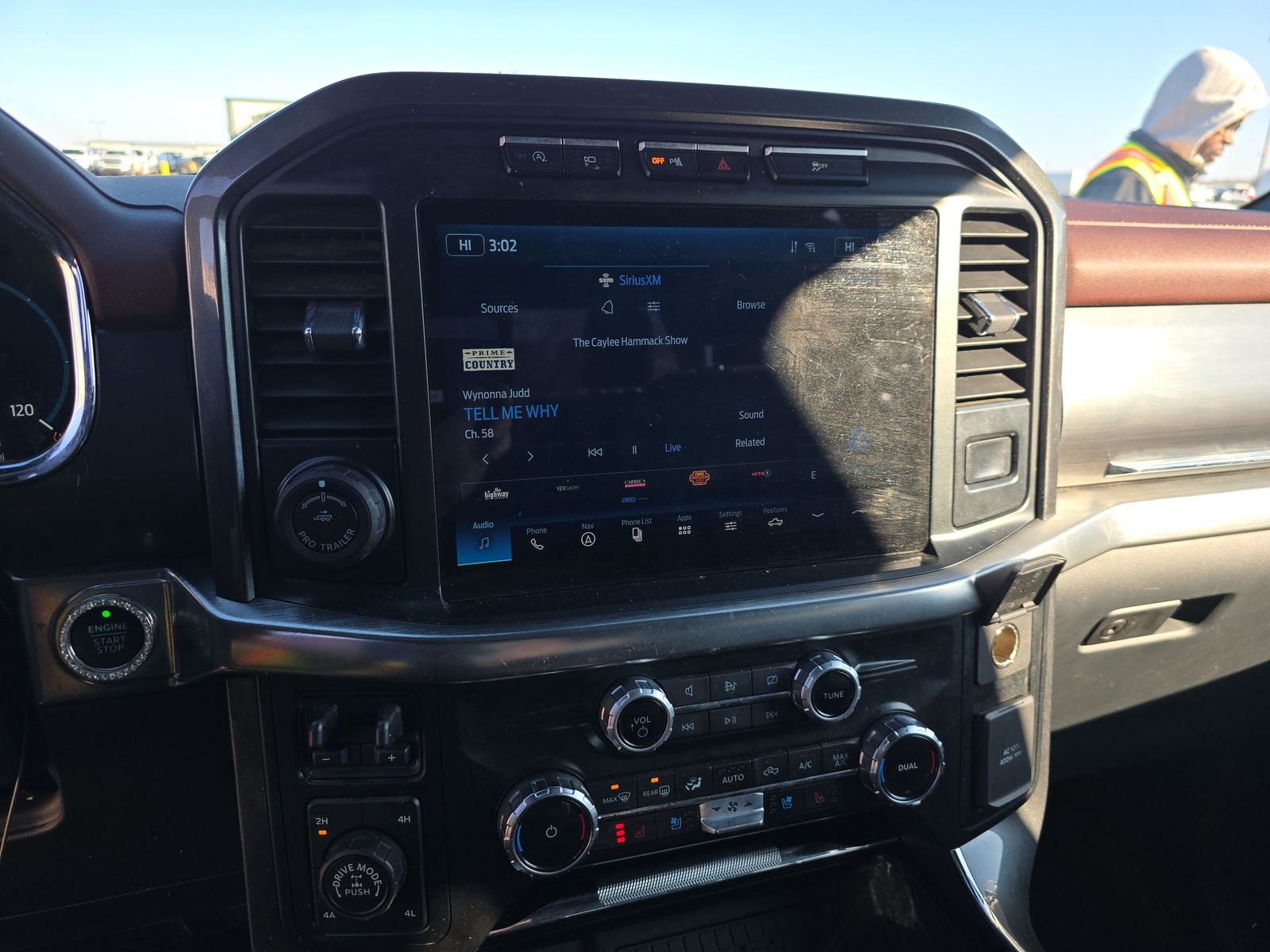 2023 Ford F-150 Lariat AWD