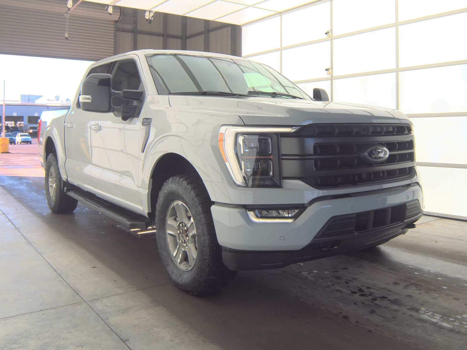 2023 Ford F-150 Lariat AWD