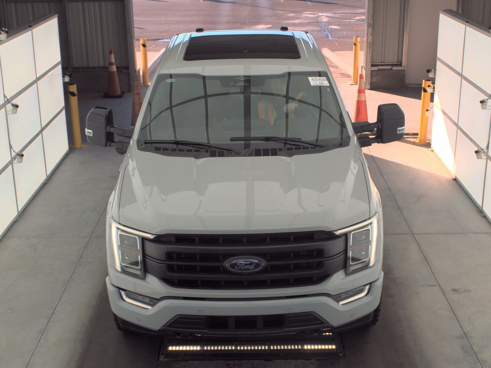 2023 Ford F-150 Lariat AWD