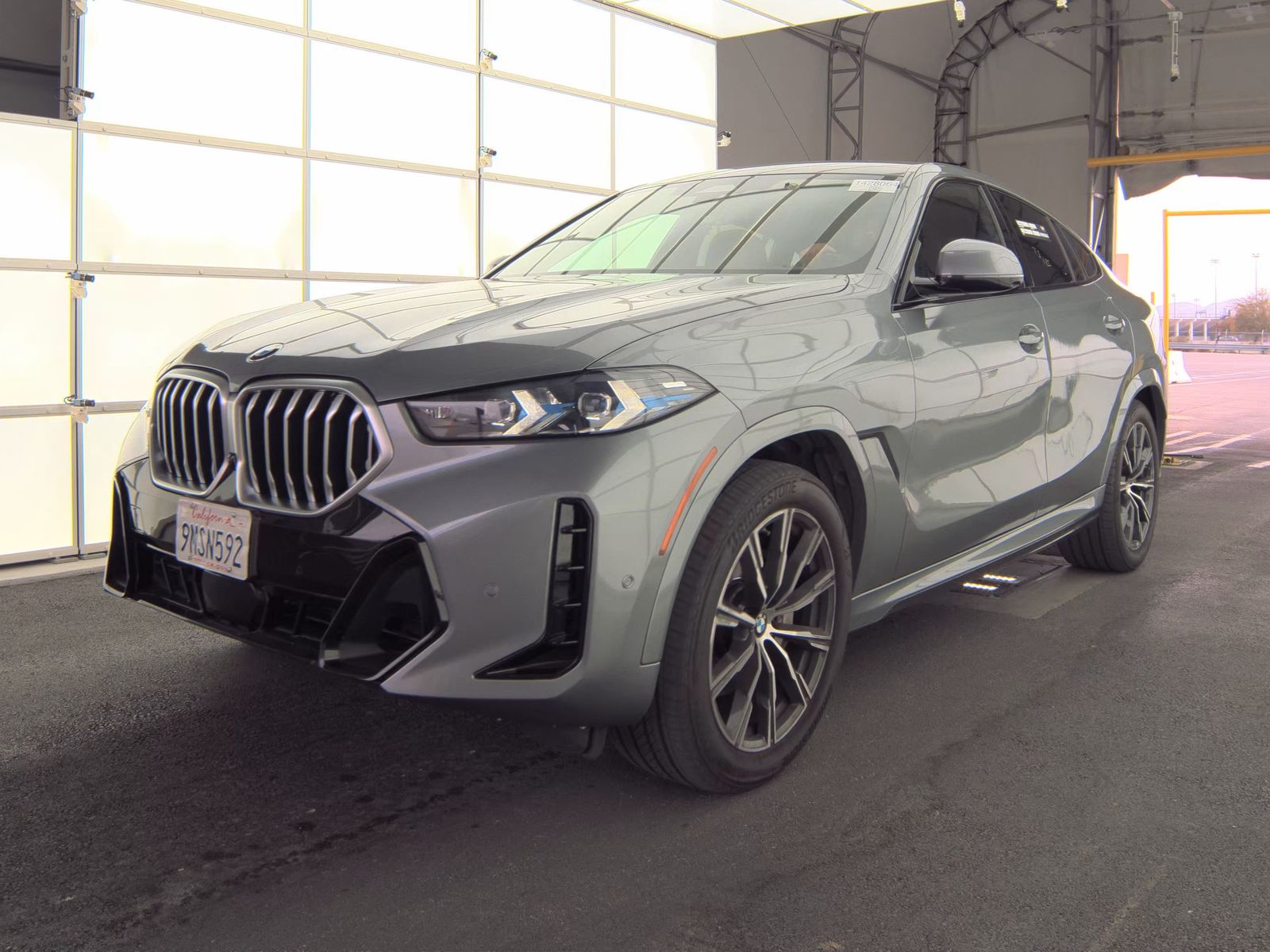 2025 BMW X6 Sports Activity Coupe xDrive40i