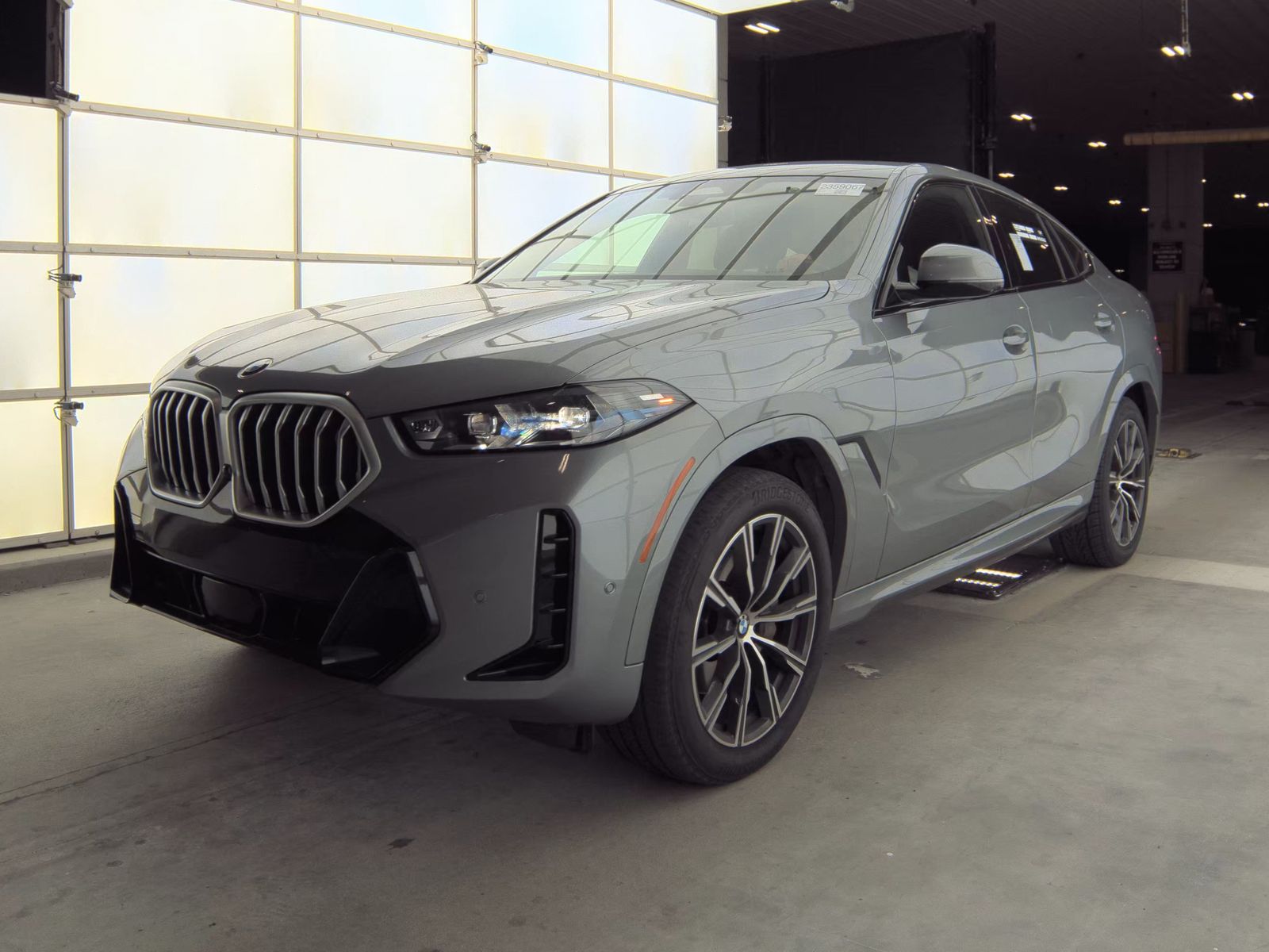 2024 BMW X6 Sports Activity Coupe xDrive40i