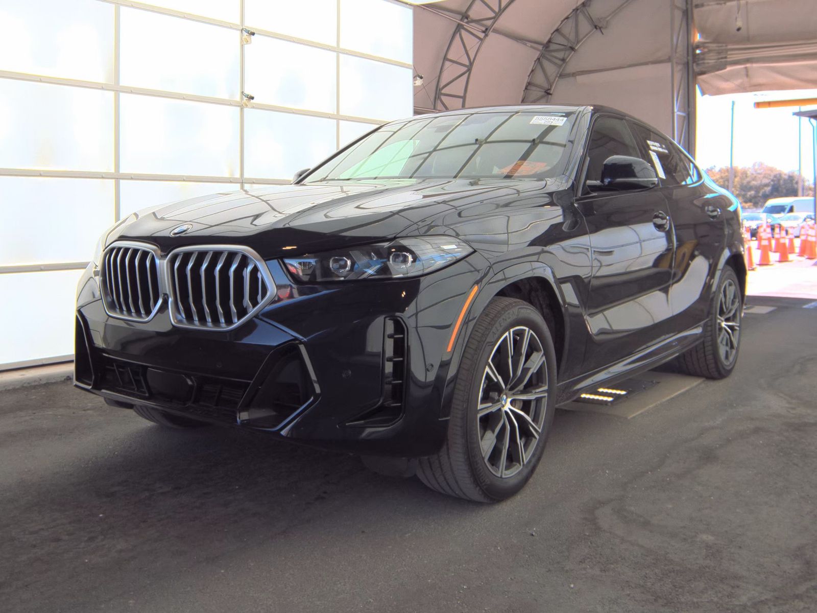 2025 BMW X6 Sports Activity Coupe xDrive40i