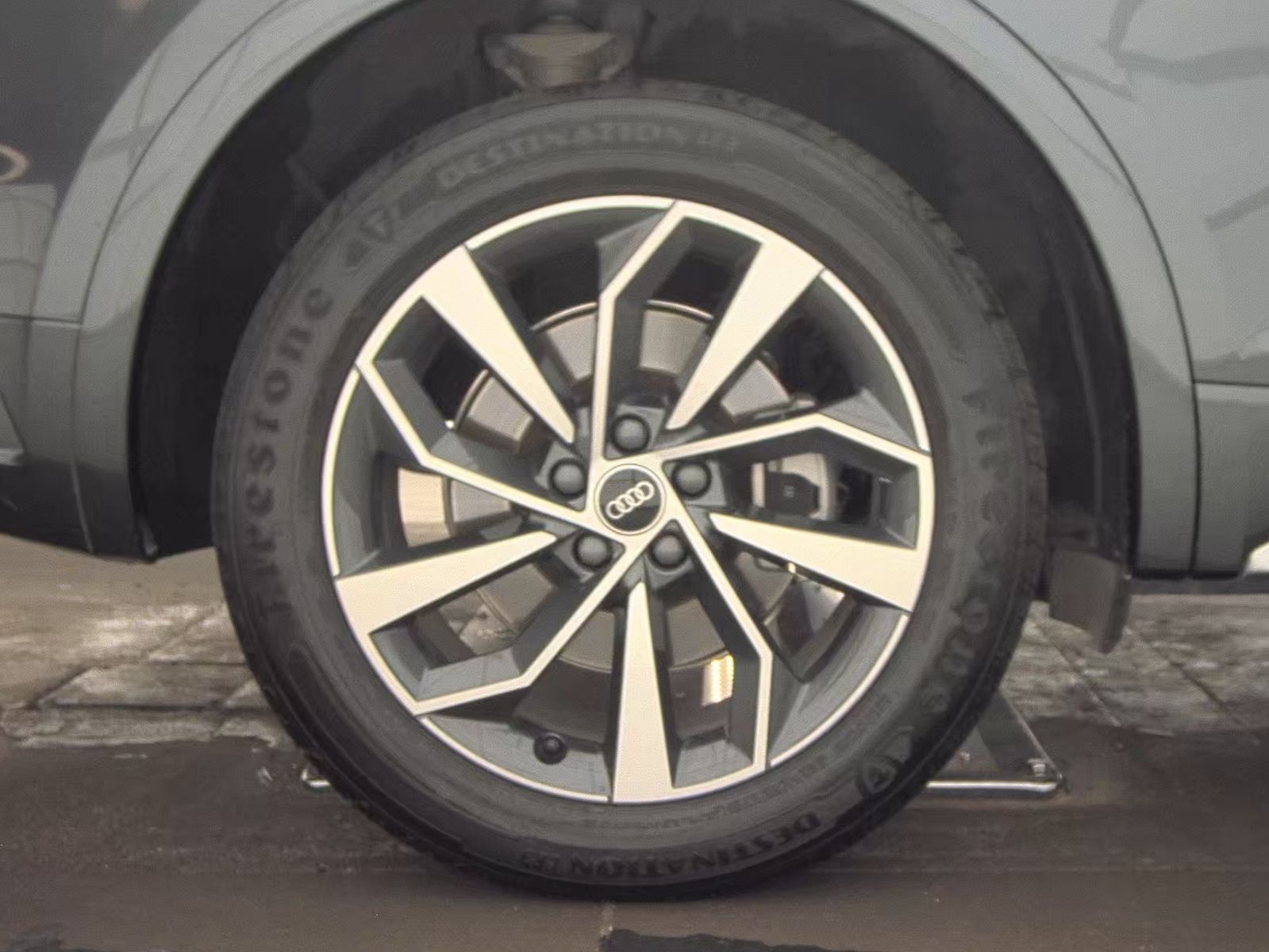 2022 Audi Q5 S line Premium Plus AWD