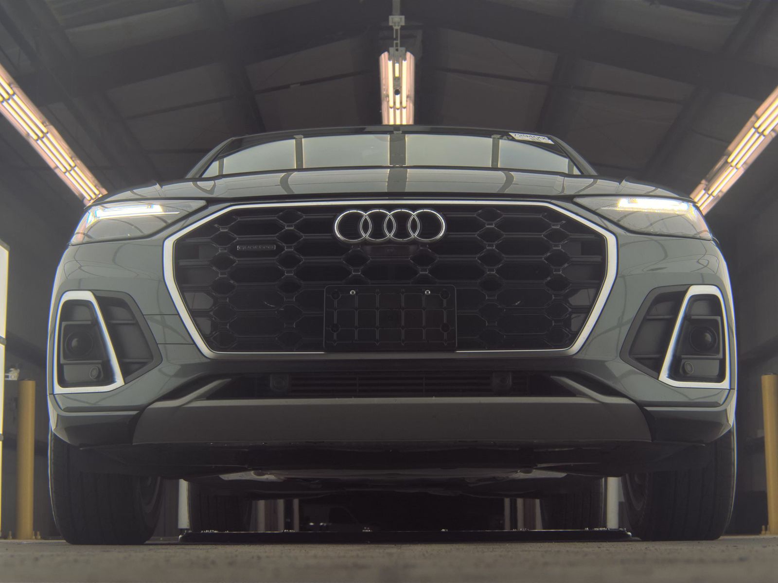 2022 Audi Q5 S line Premium Plus AWD