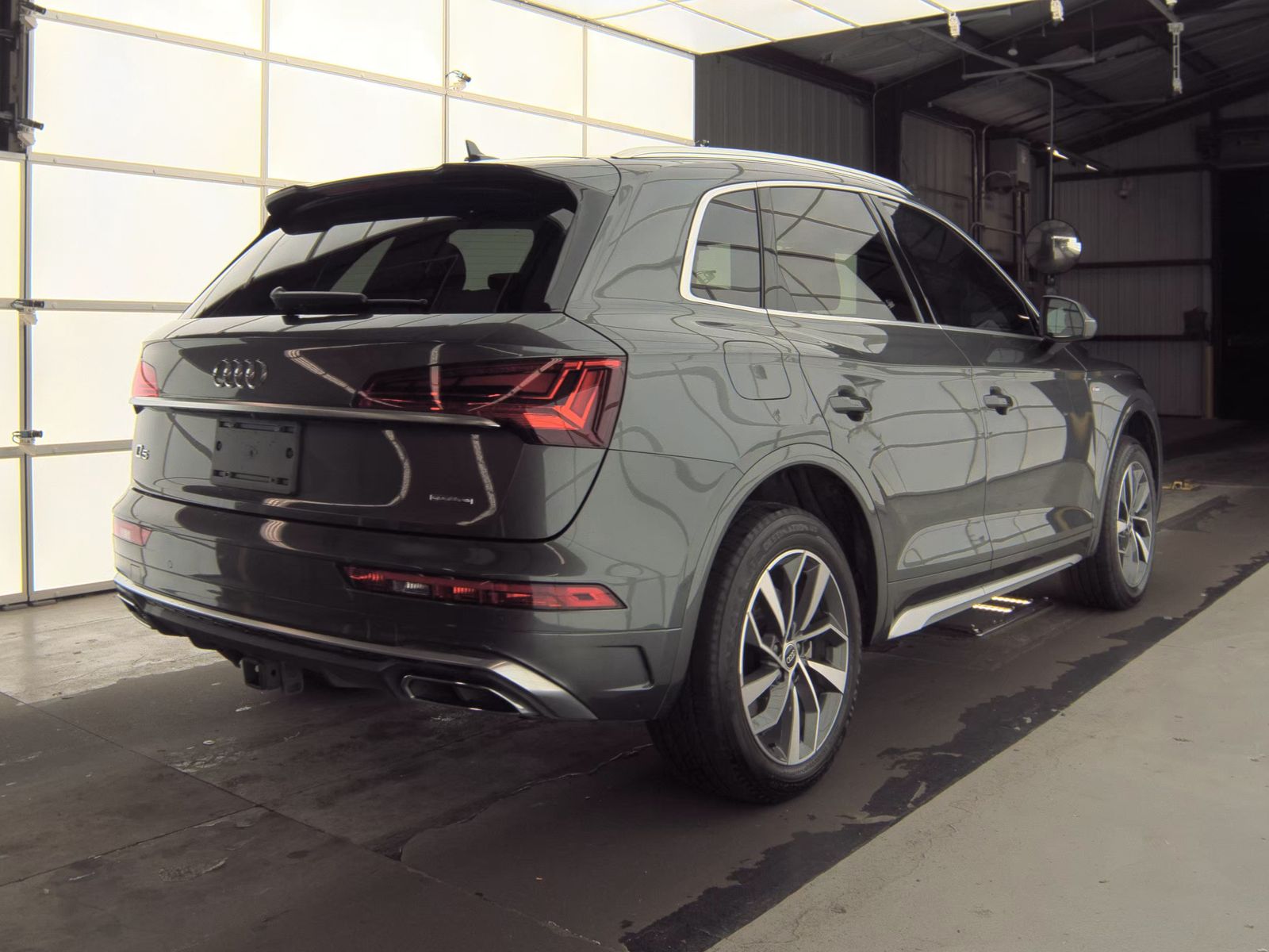 2022 Audi Q5 S line Premium Plus AWD