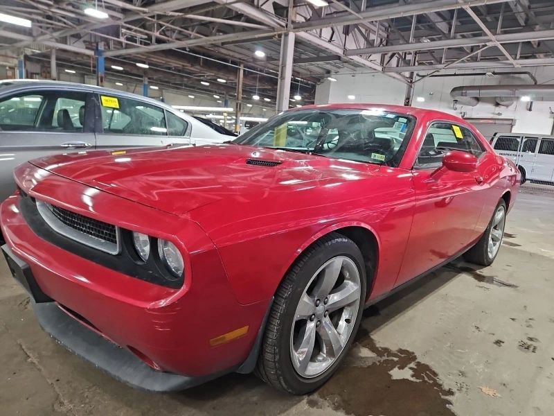 2013 Dodge Challenger SXT Plus RWD