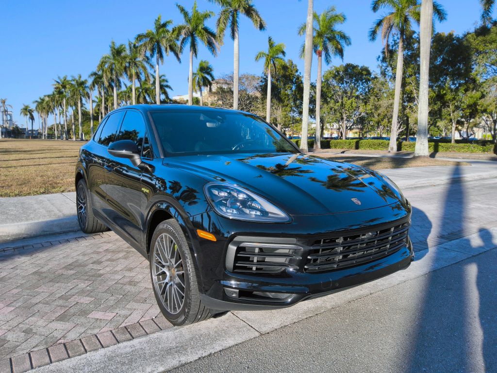 2019 Porsche Cayenne E-Hybrid AWD